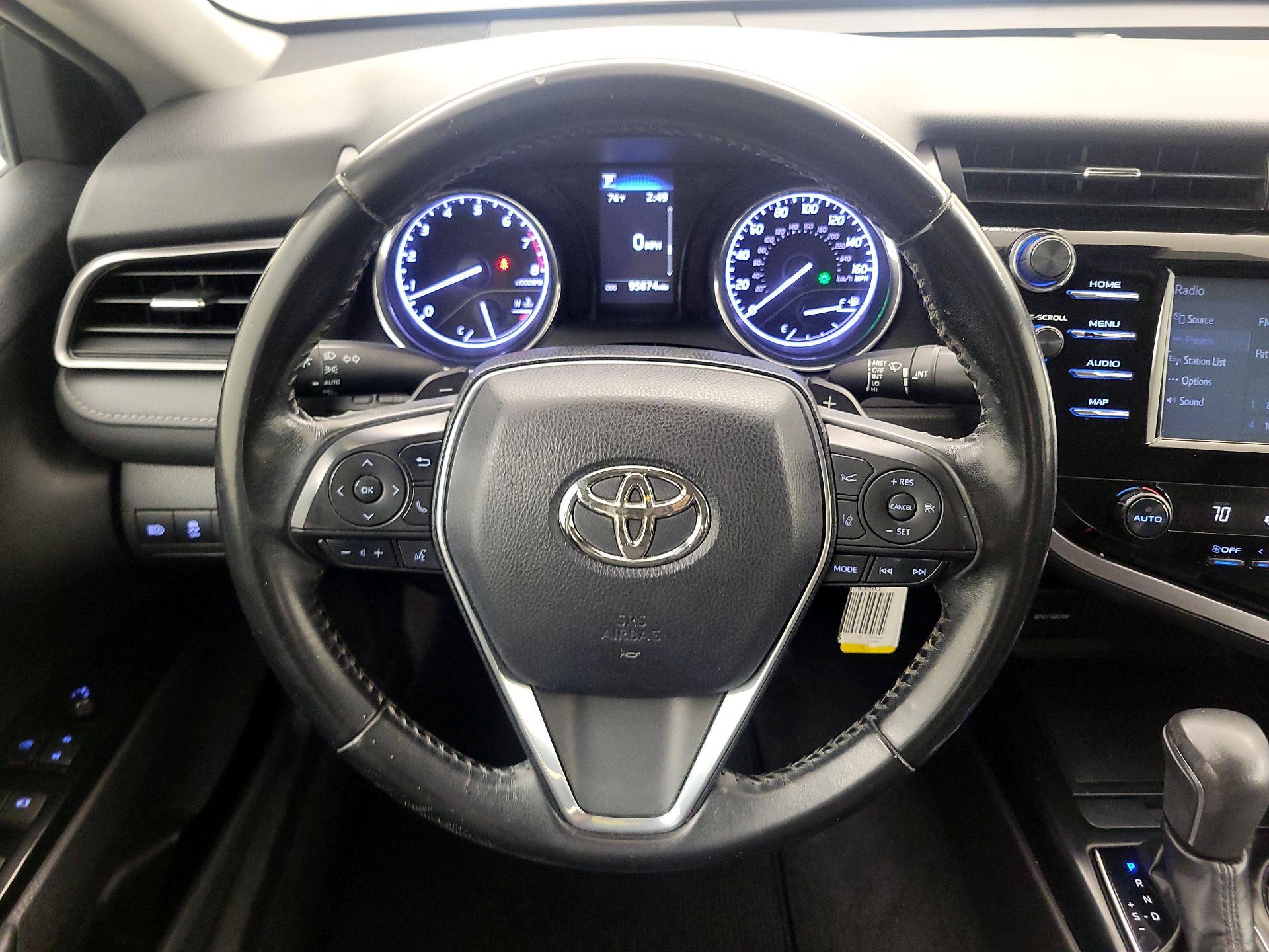 Thumbnail: 2019 Toyota Camry - 10