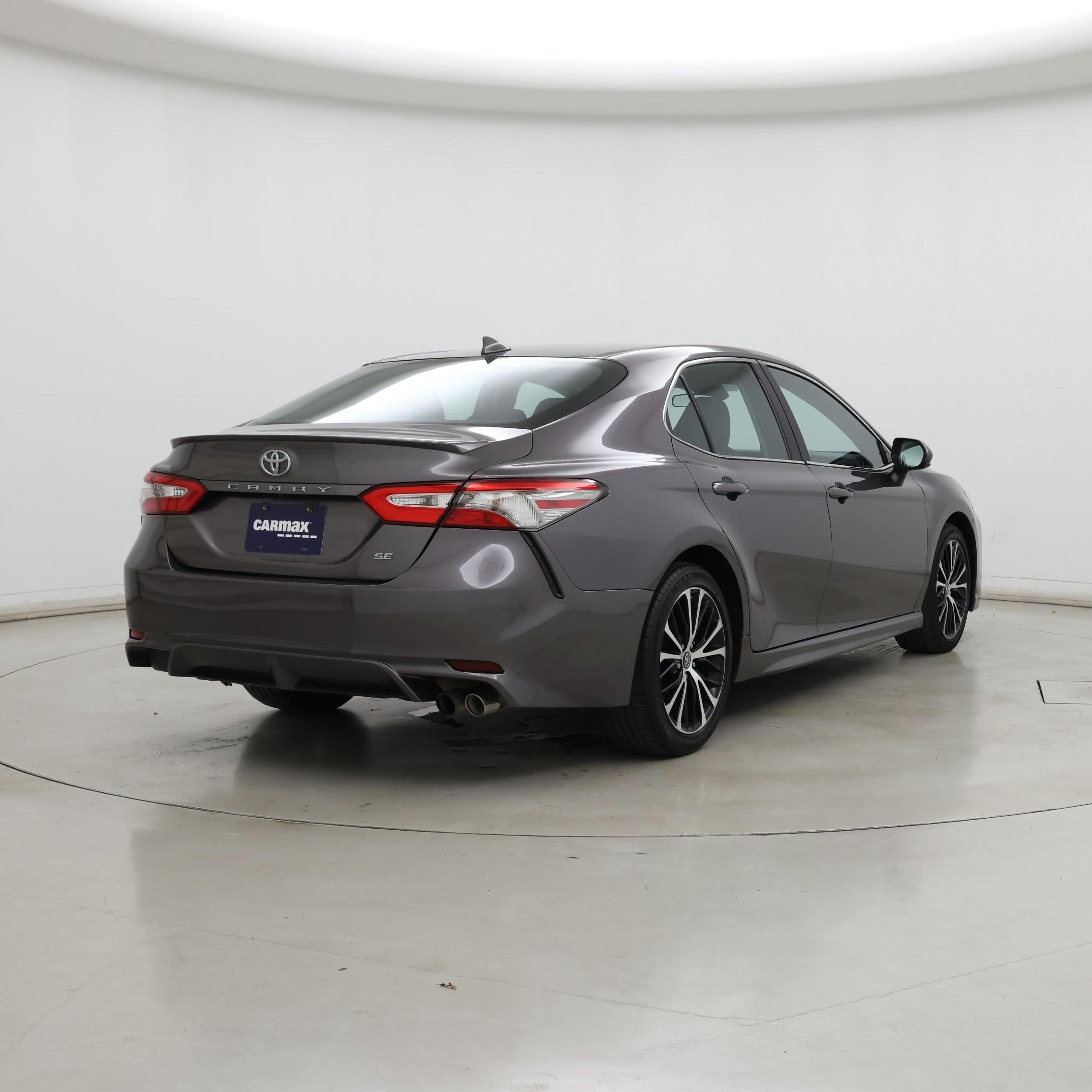 Thumbnail: 2019 Toyota Camry - 8