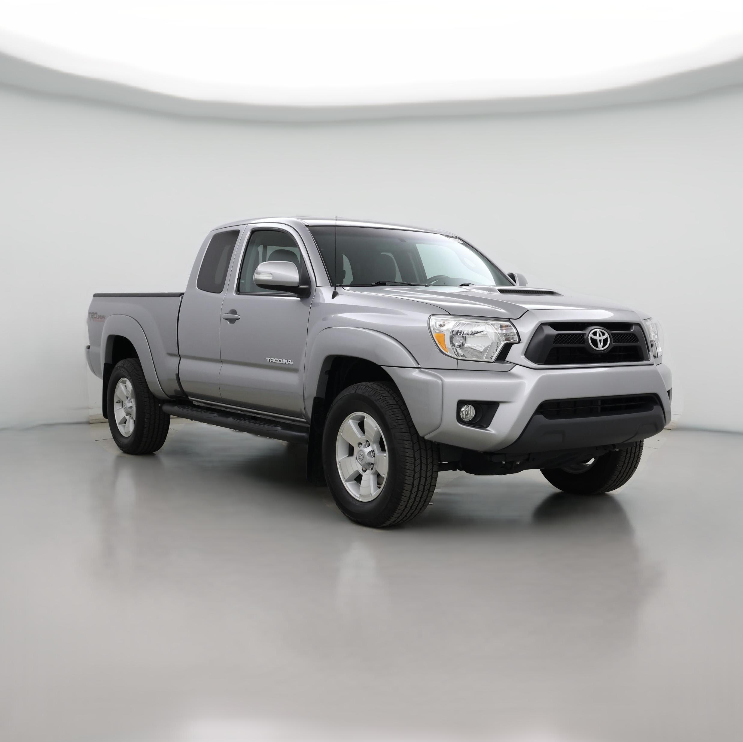 Thumbnail: 2015 Toyota Tacoma - 1