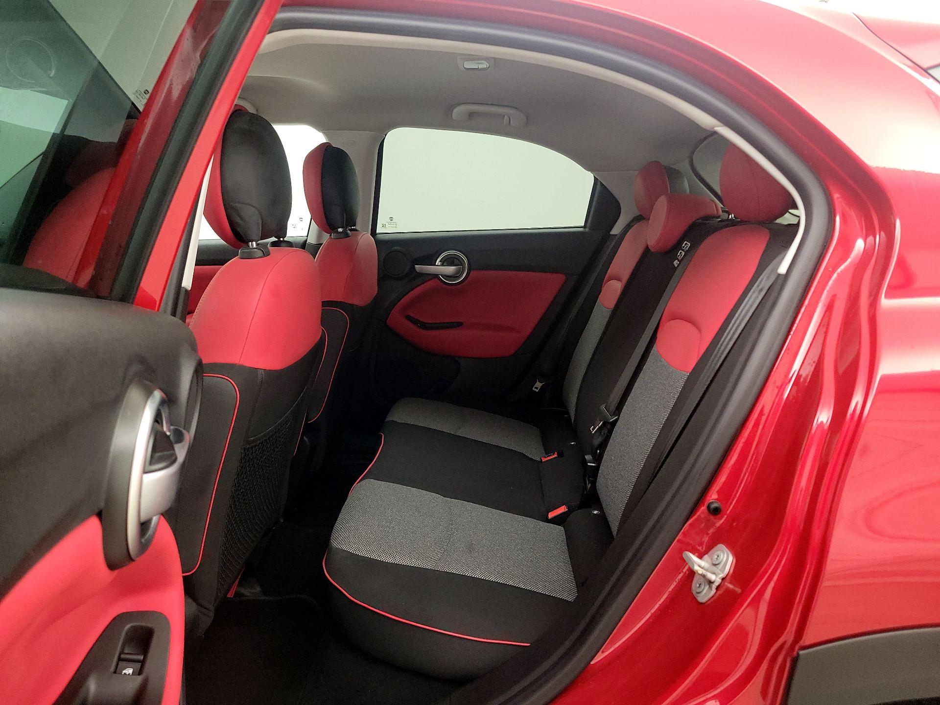 Thumbnail: 2016 Fiat 500X - 19