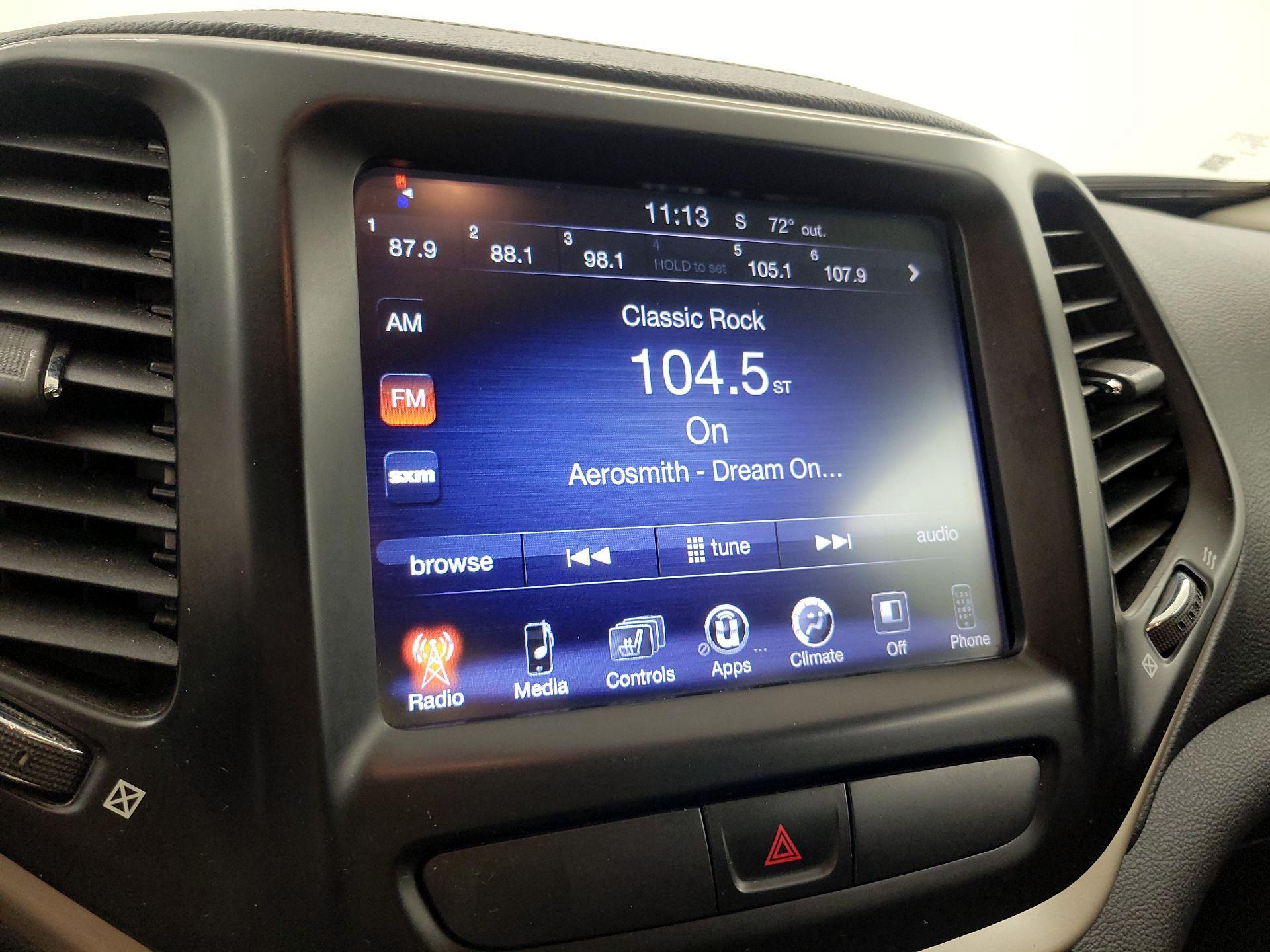 Thumbnail: 2015 Jeep Cherokee - 15