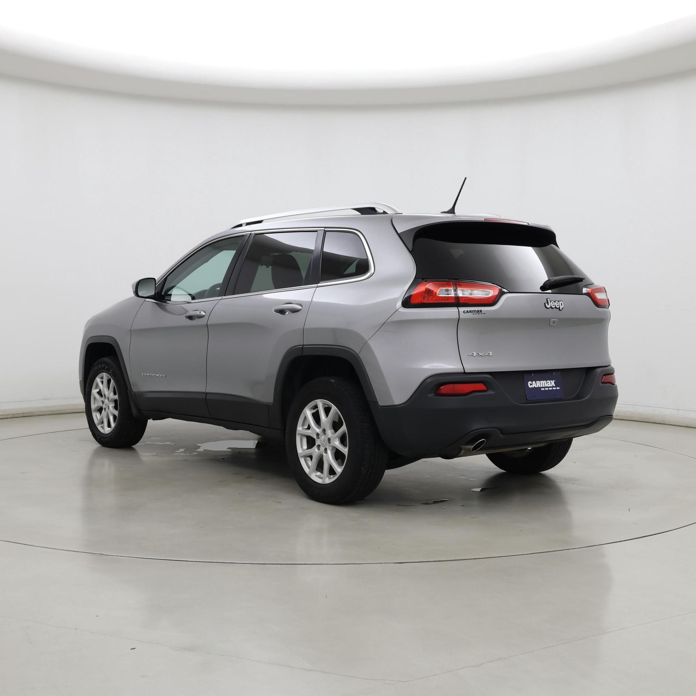Thumbnail: 2015 Jeep Cherokee - 2