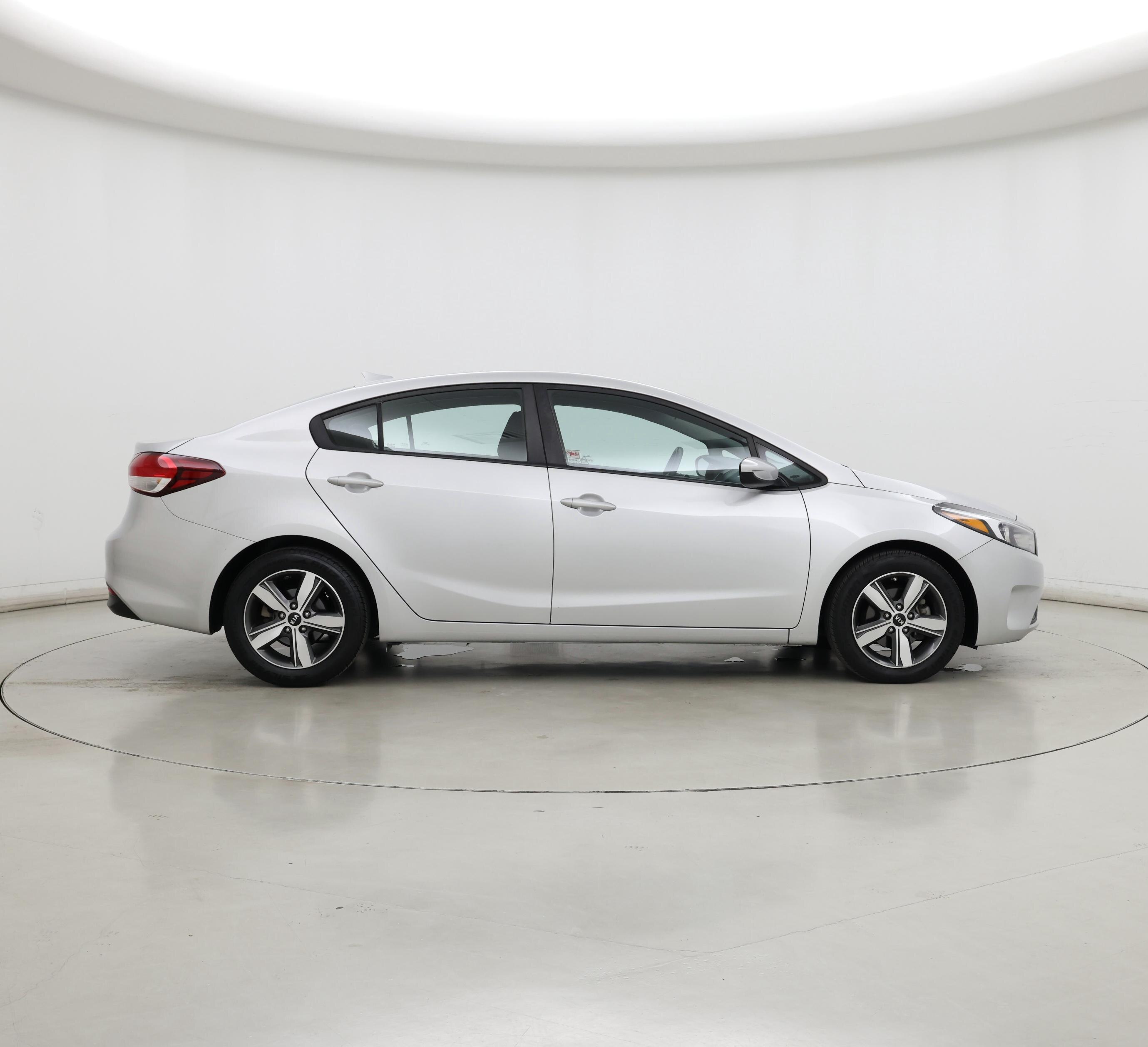 Thumbnail: 2018 Kia Forte - 7