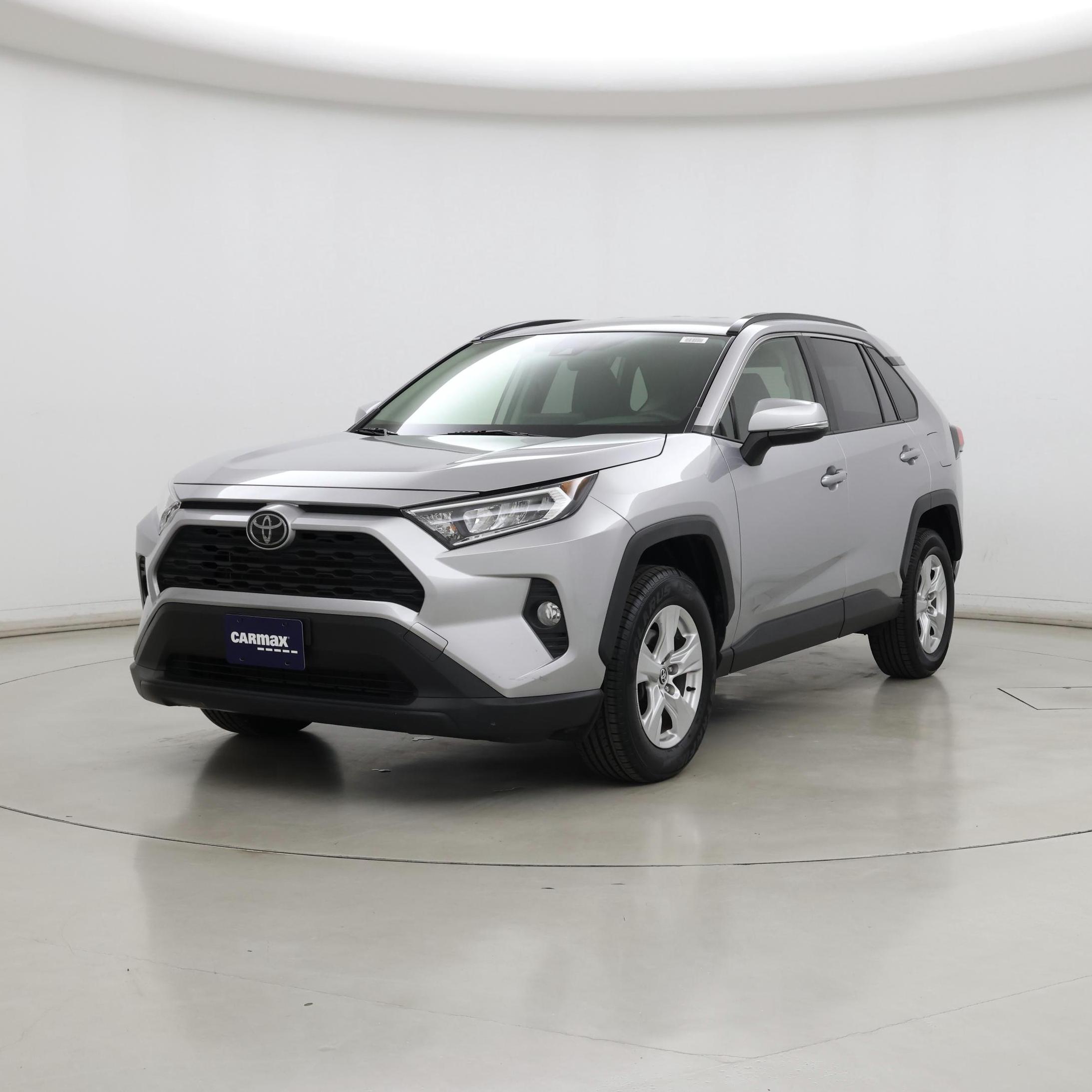 Thumbnail: 2020 Toyota RAV4 - 4
