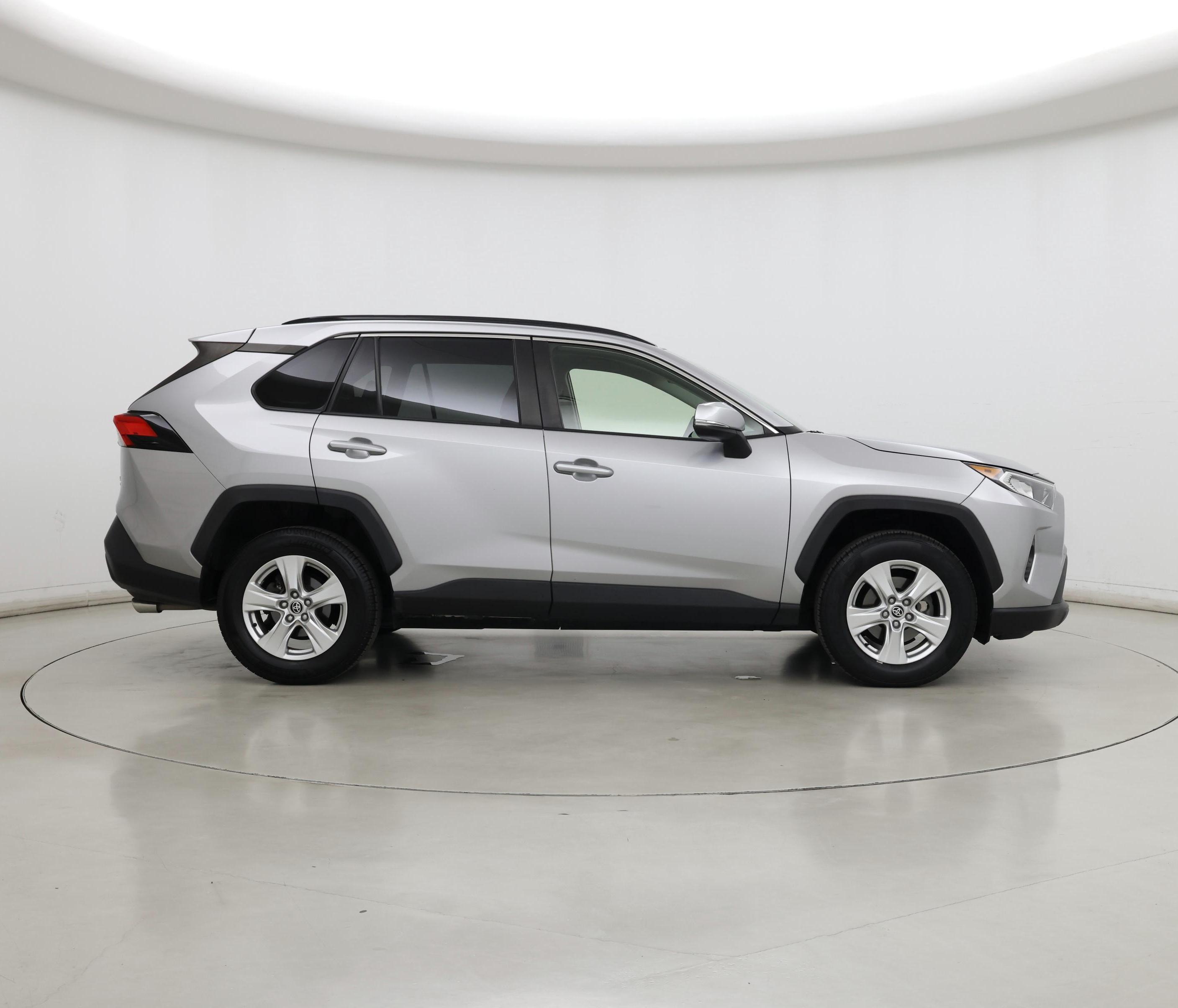 Thumbnail: 2020 Toyota RAV4 - 7