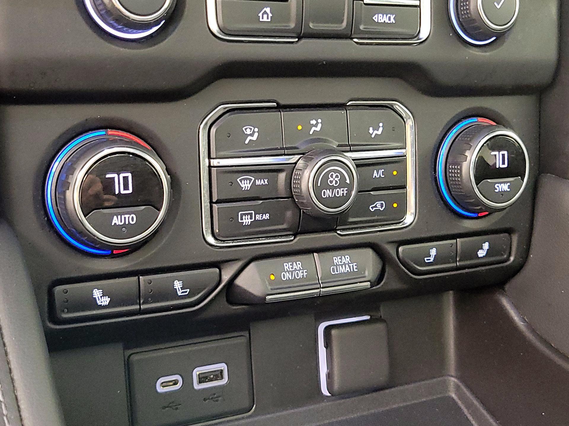 Thumbnail: 2021 Chevrolet Tahoe - 16