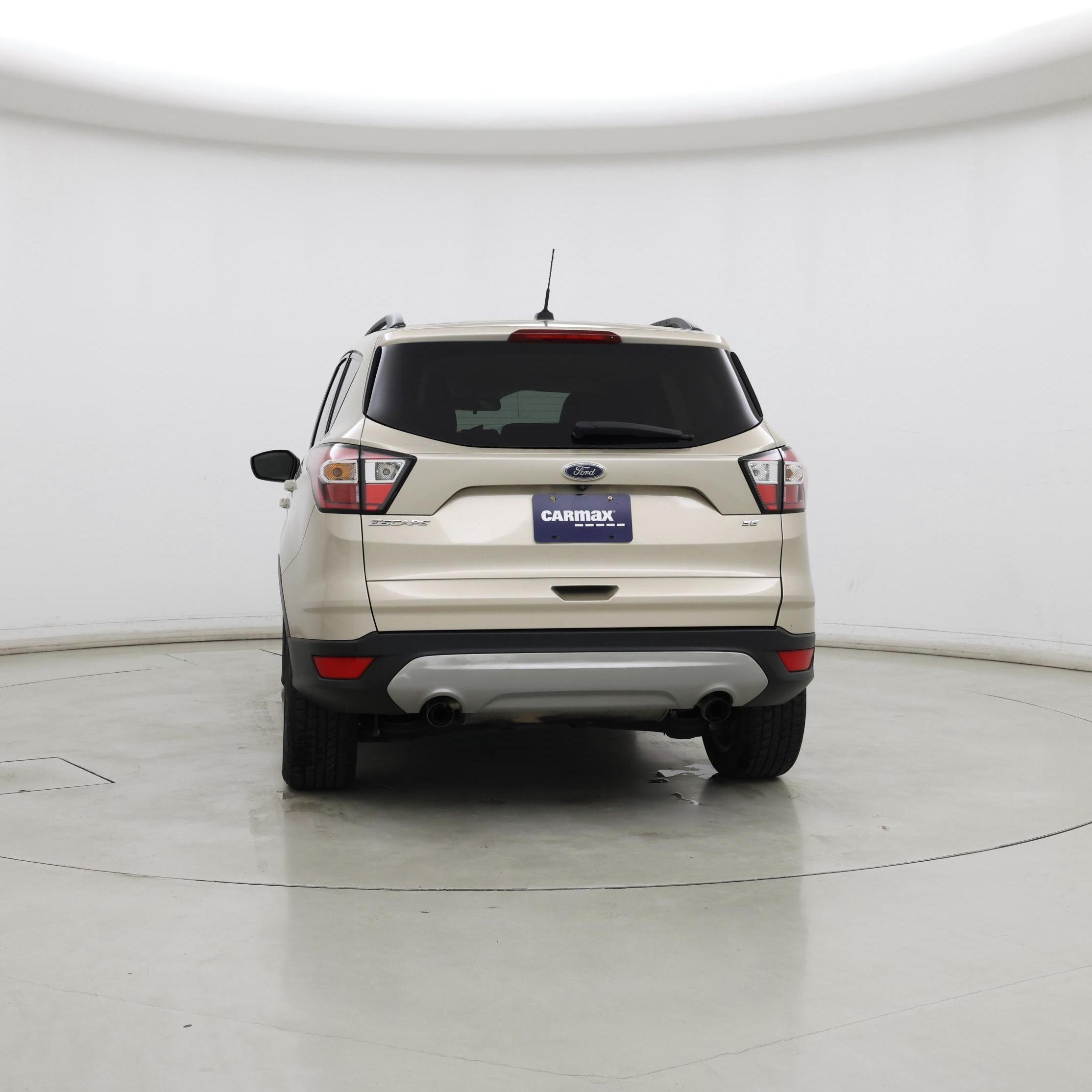 Thumbnail: 2017 Ford Escape - 6