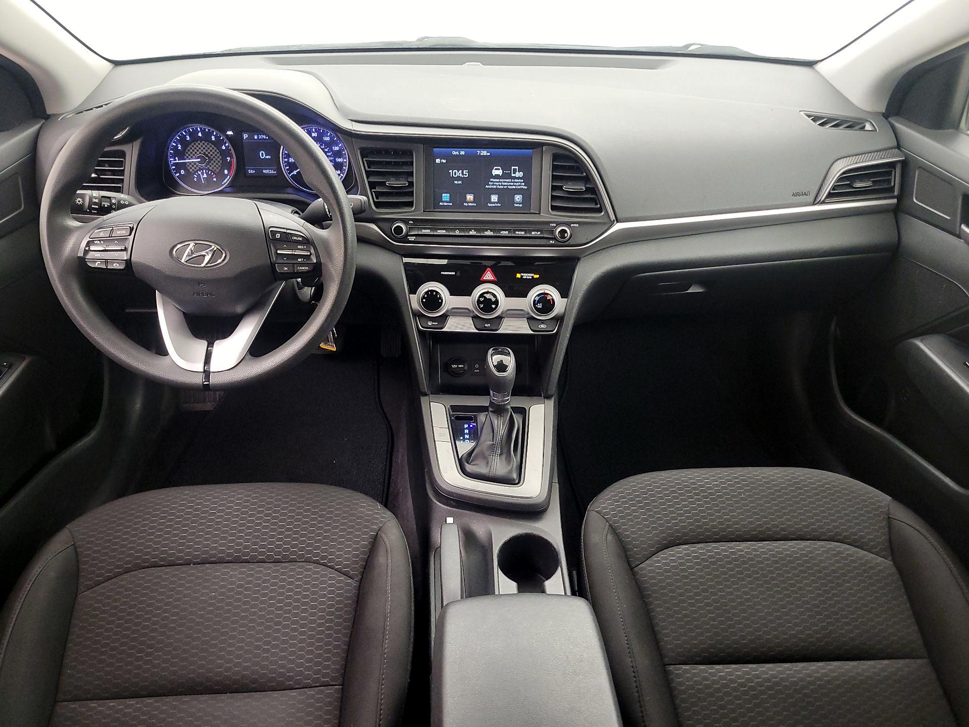 Thumbnail: 2019 Hyundai Elantra - 9