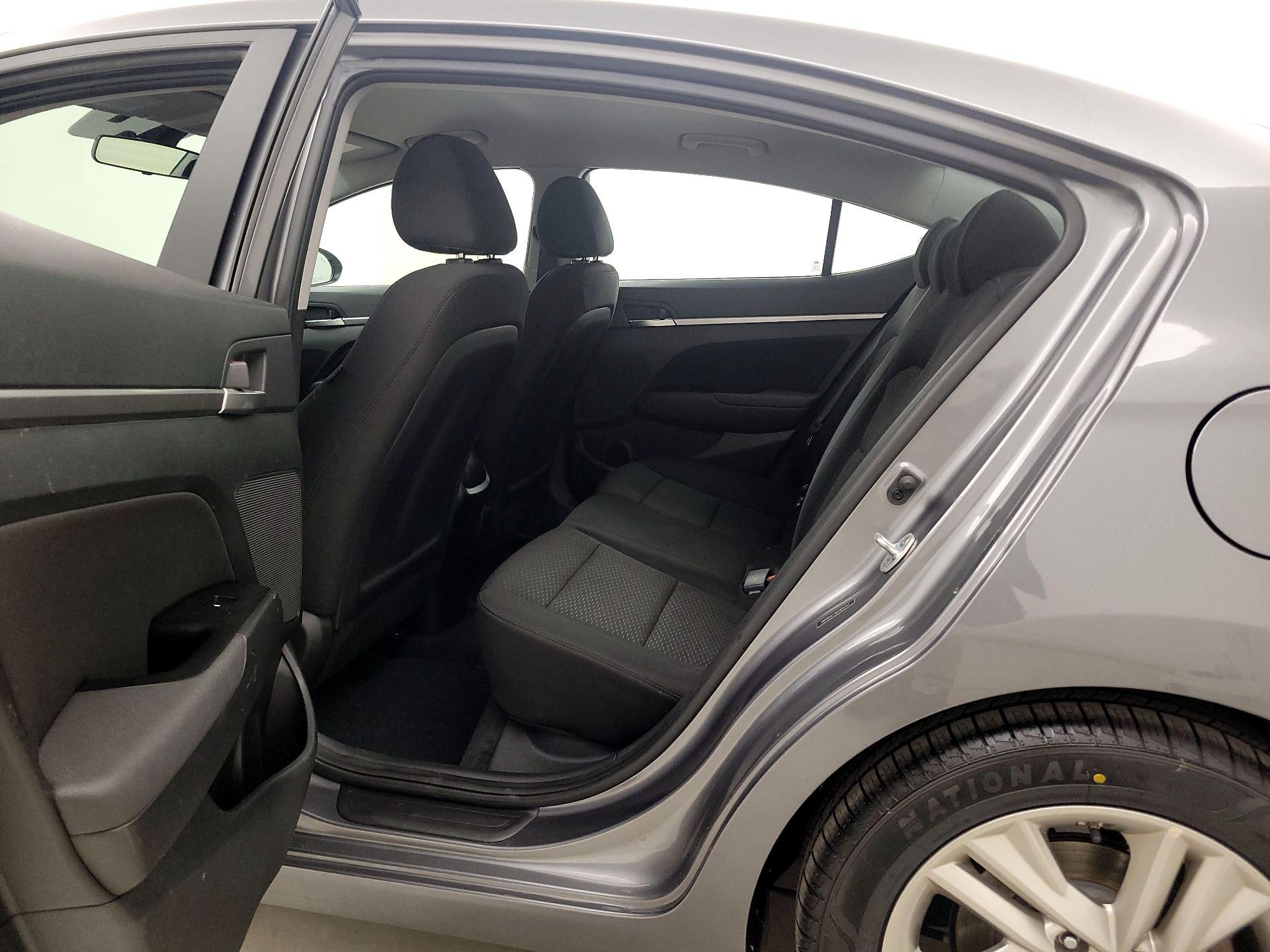 Thumbnail: 2019 Hyundai Elantra - 19