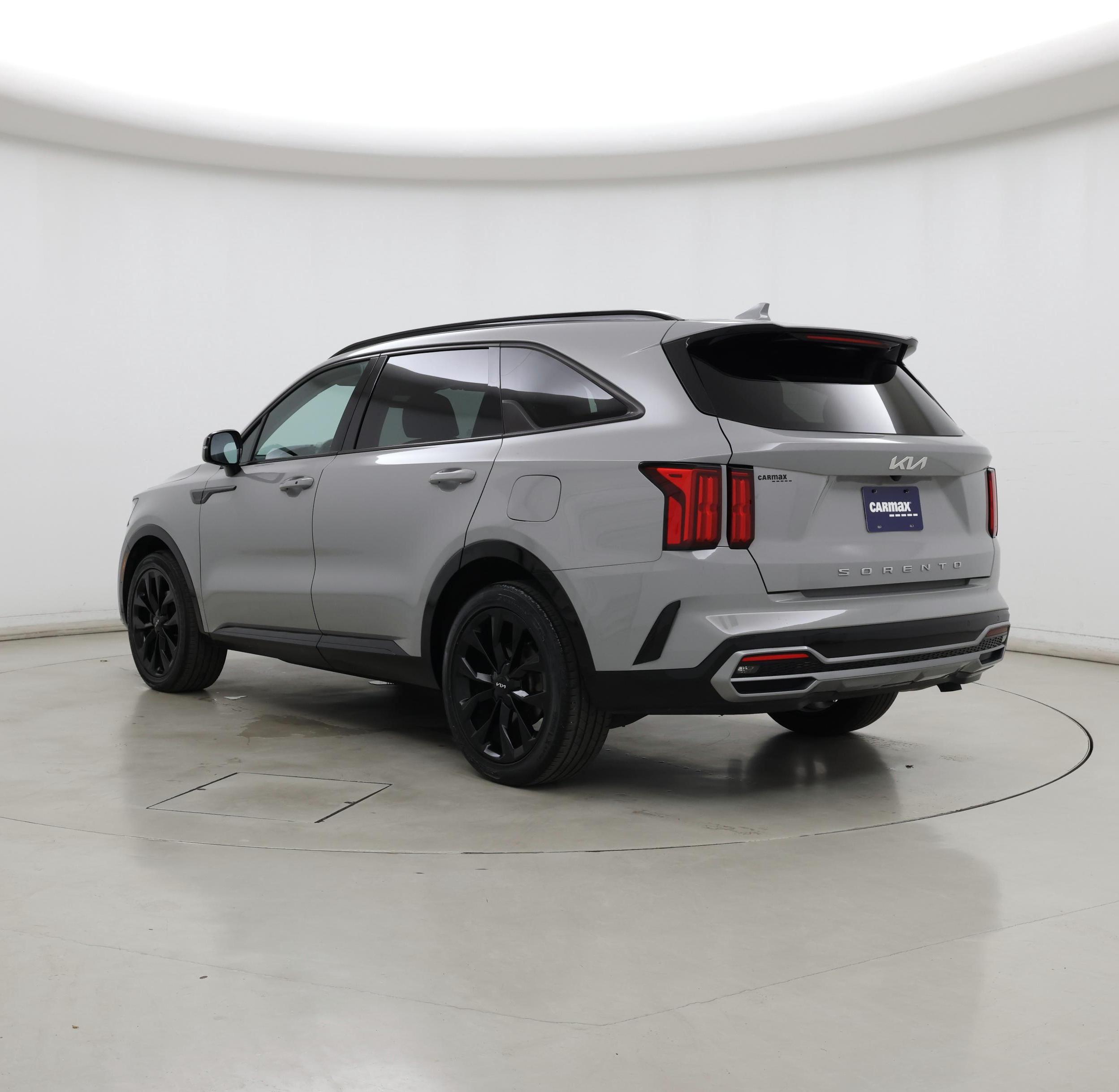 Thumbnail: 2022 Kia Sorento - 2