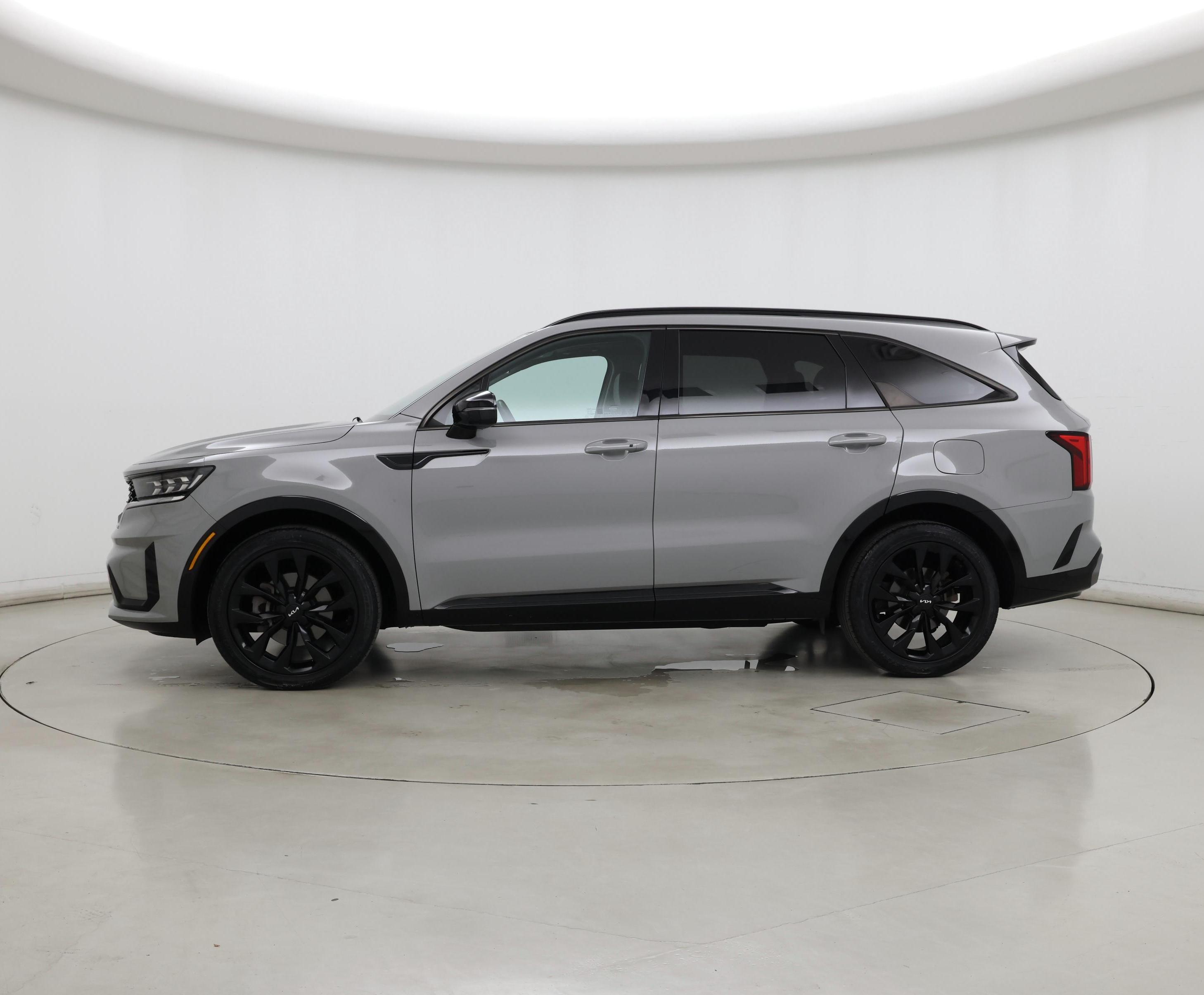 Thumbnail: 2022 Kia Sorento - 3