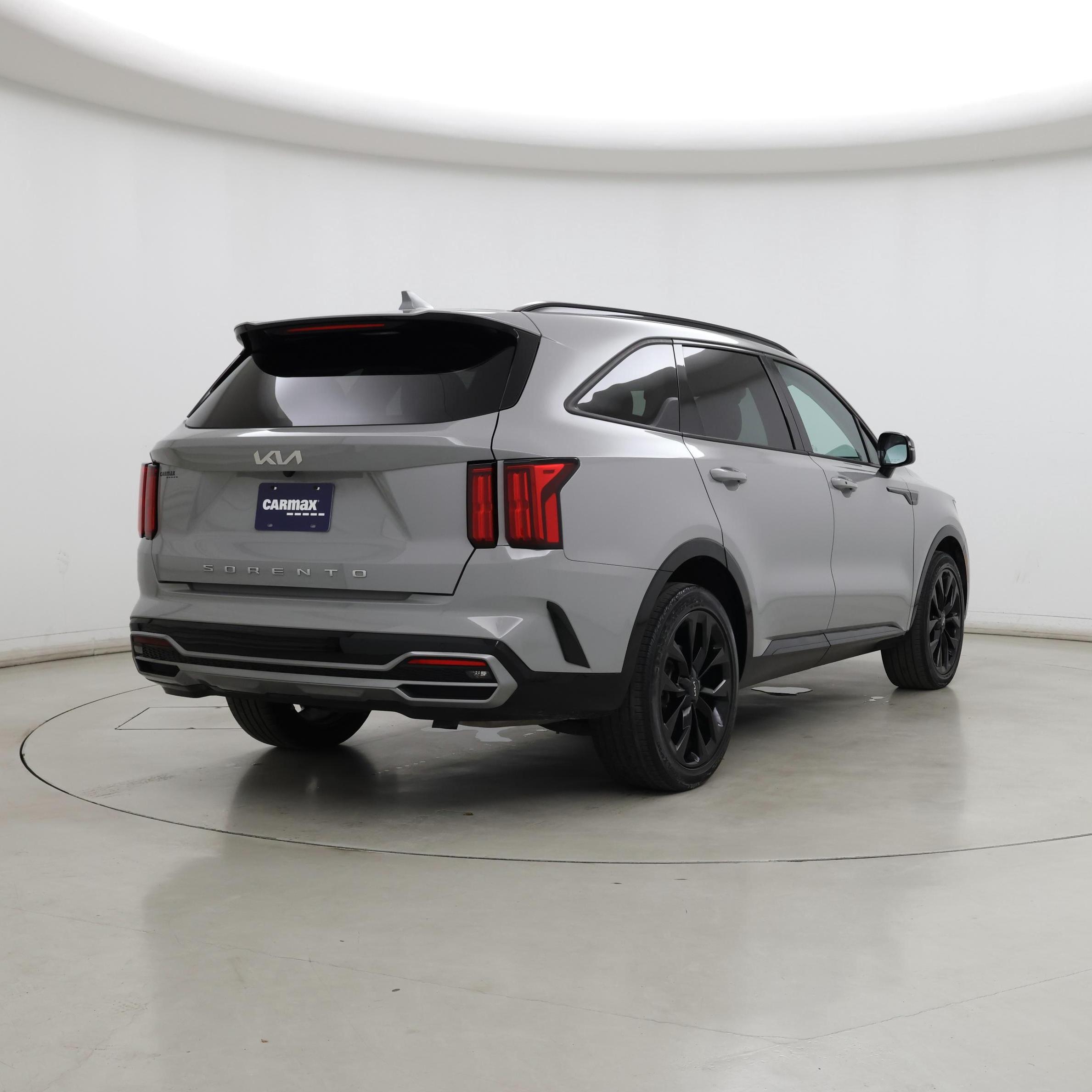 Thumbnail: 2022 Kia Sorento - 8