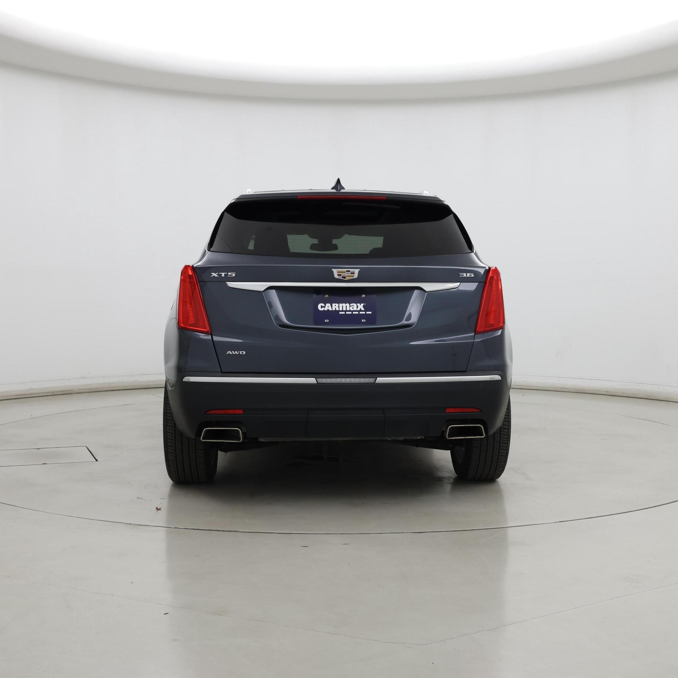 Thumbnail: 2019 Cadillac XT5 - 6