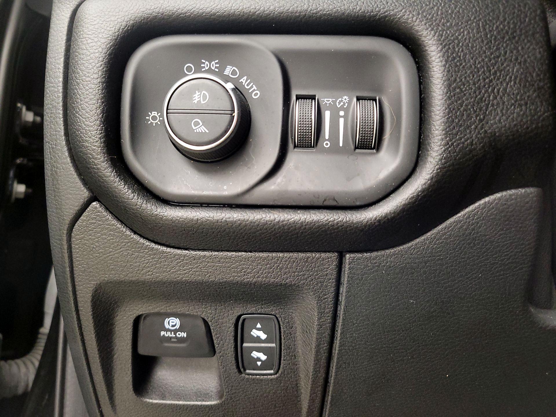 Thumbnail: 2022 RAM 1500 - 13
