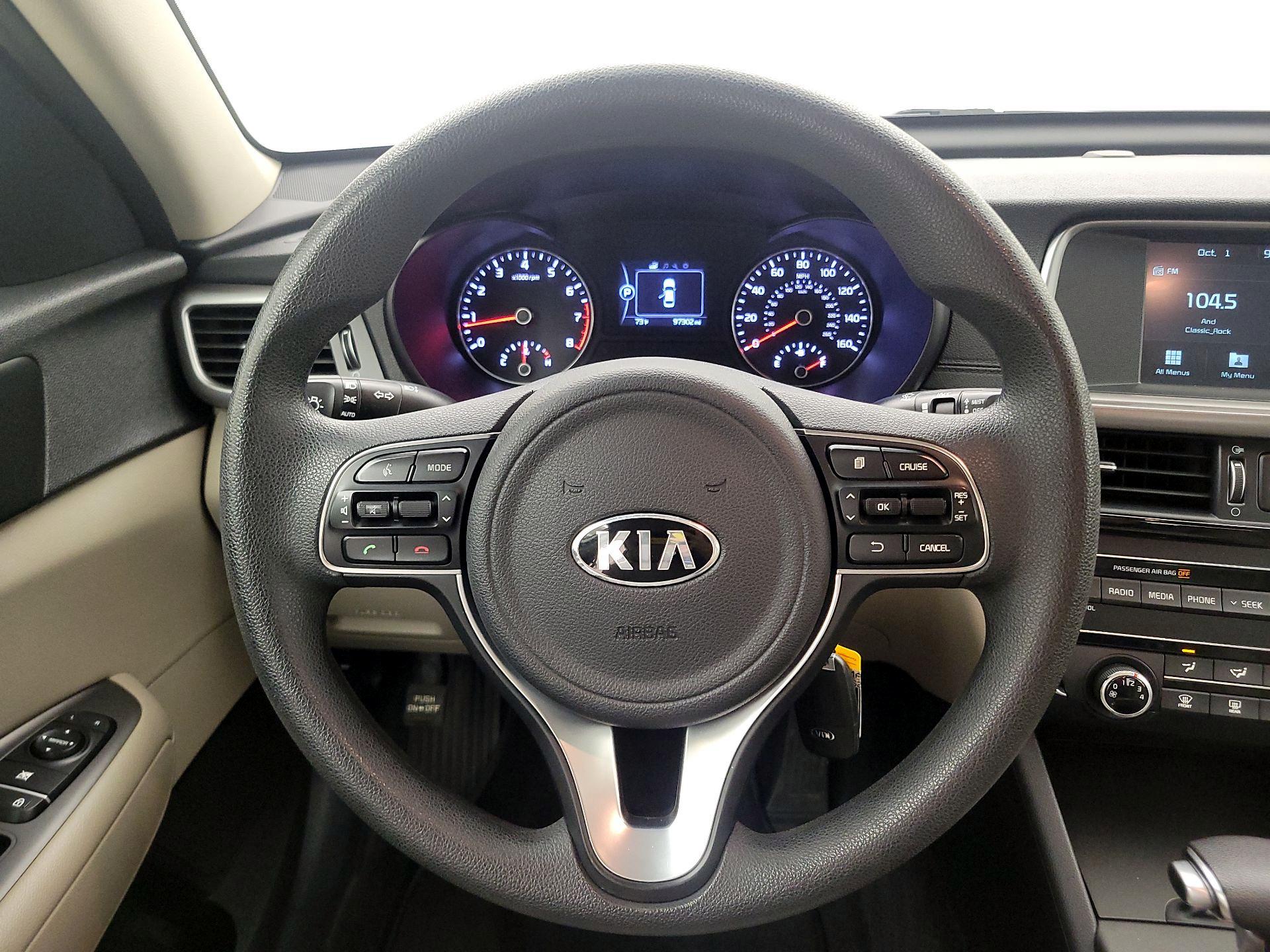 Thumbnail: 2018 Kia Optima - 10