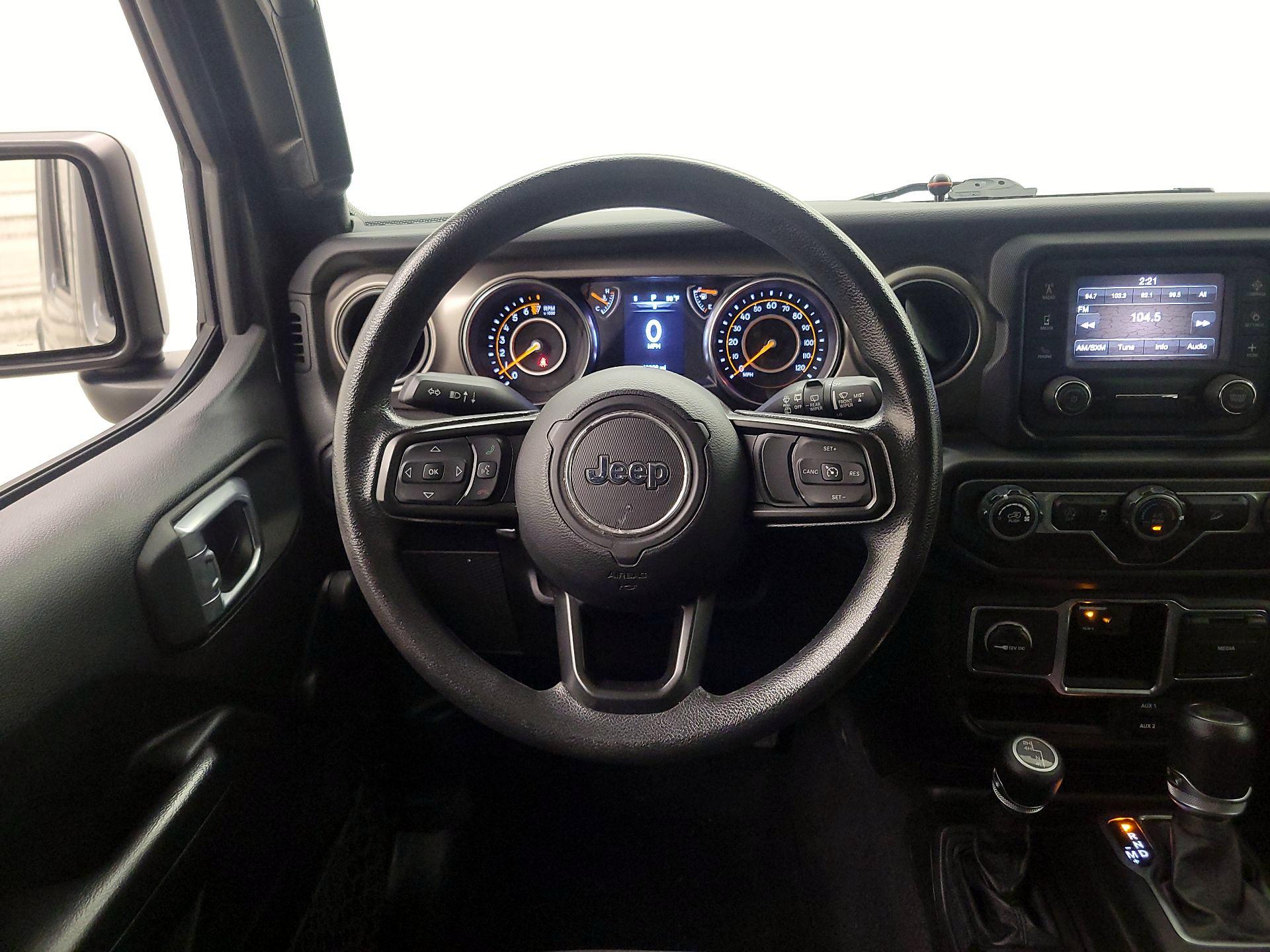 Thumbnail: 2021 Jeep Wrangler - 10