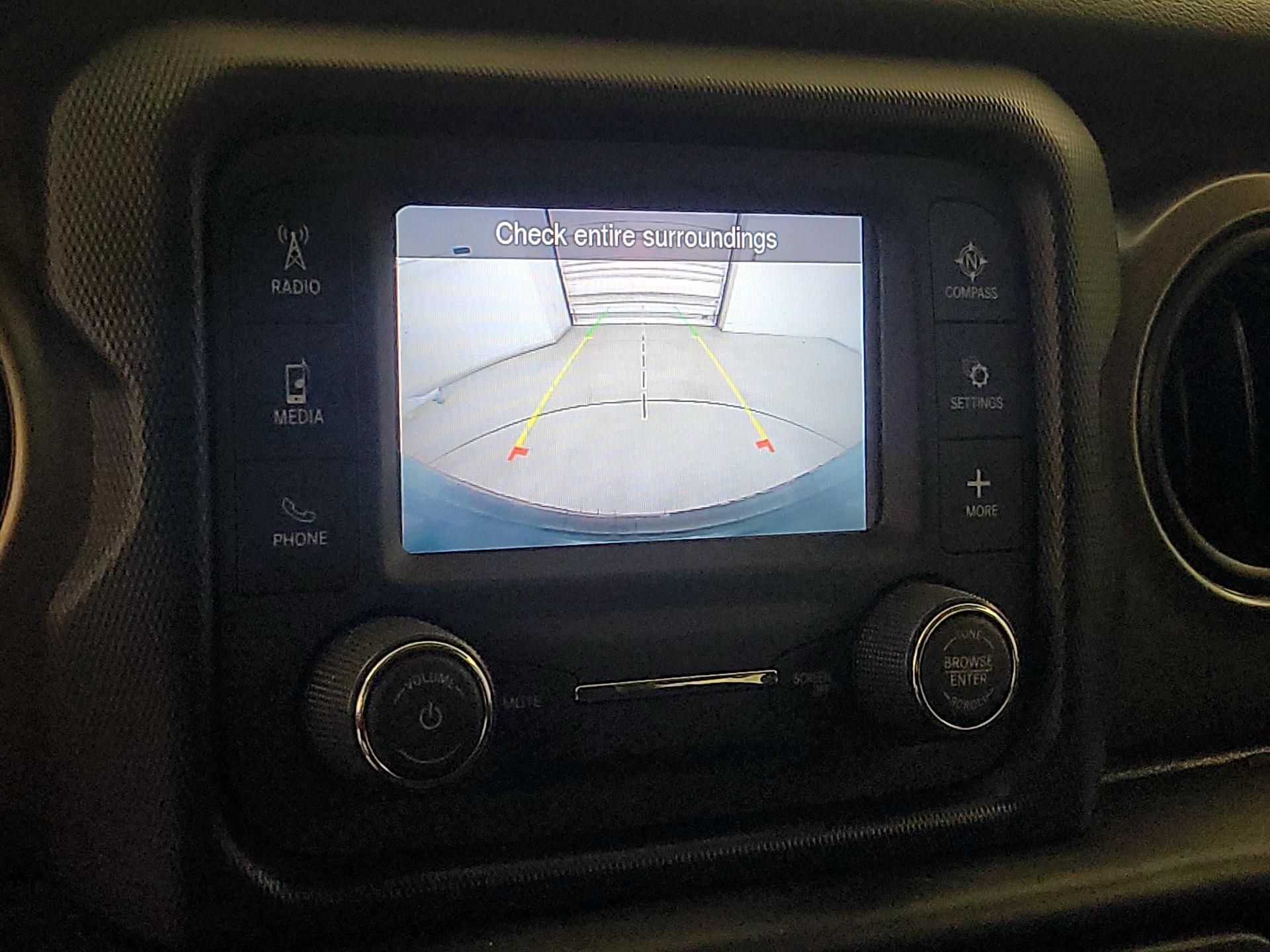 Thumbnail: 2021 Jeep Wrangler - 14