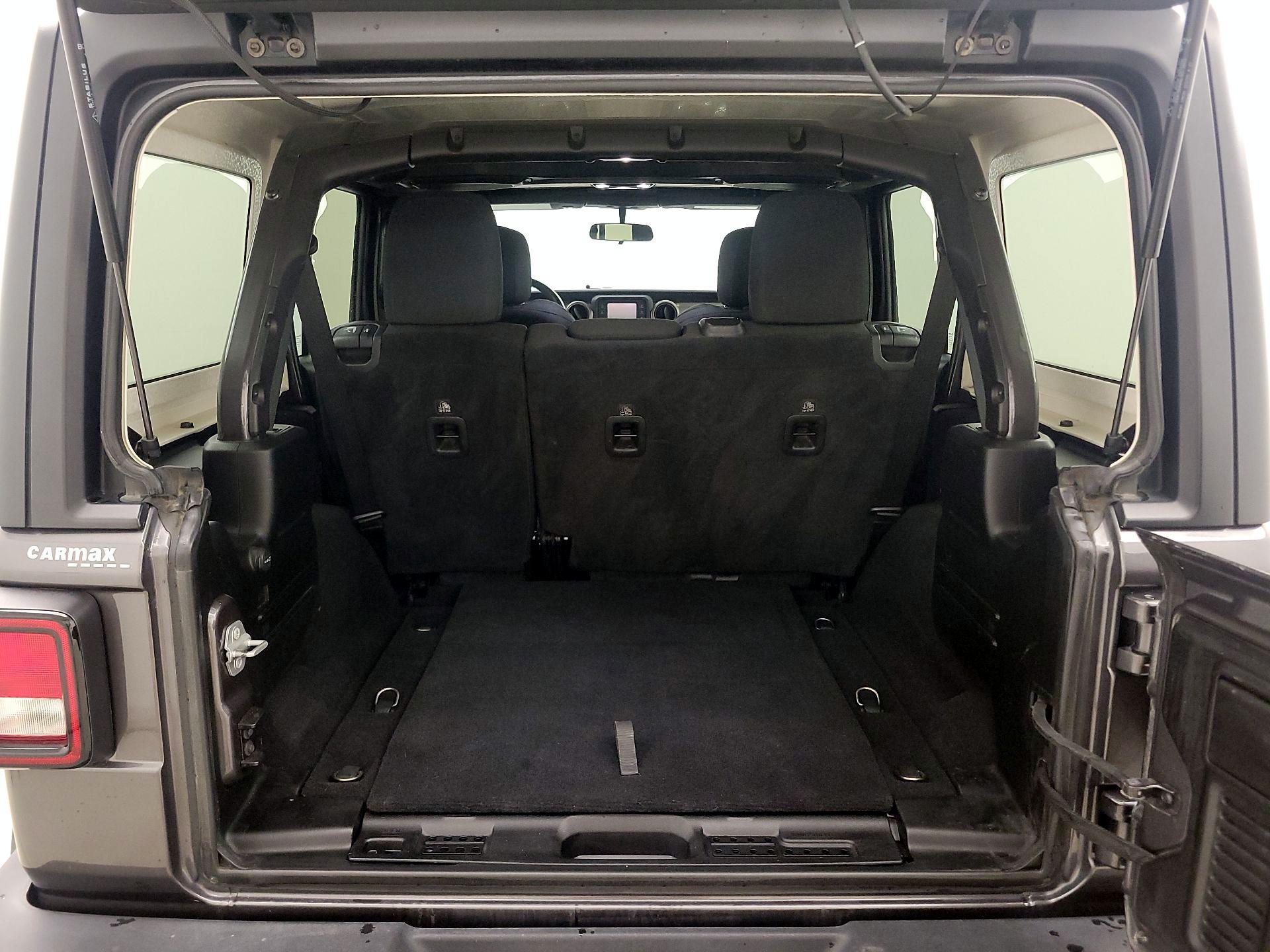 Thumbnail: 2021 Jeep Wrangler - 20