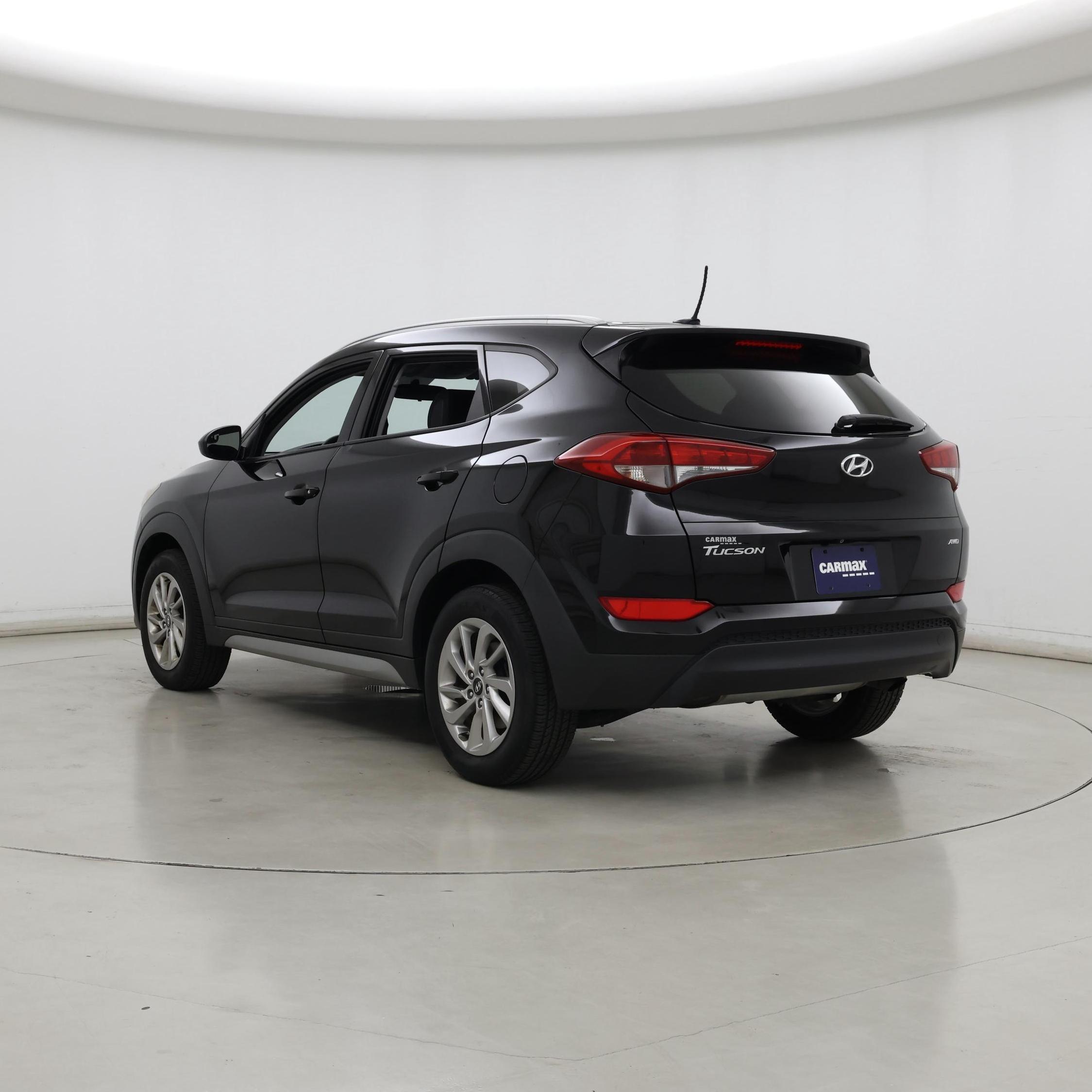 Thumbnail: 2017 Hyundai Tucson - 2