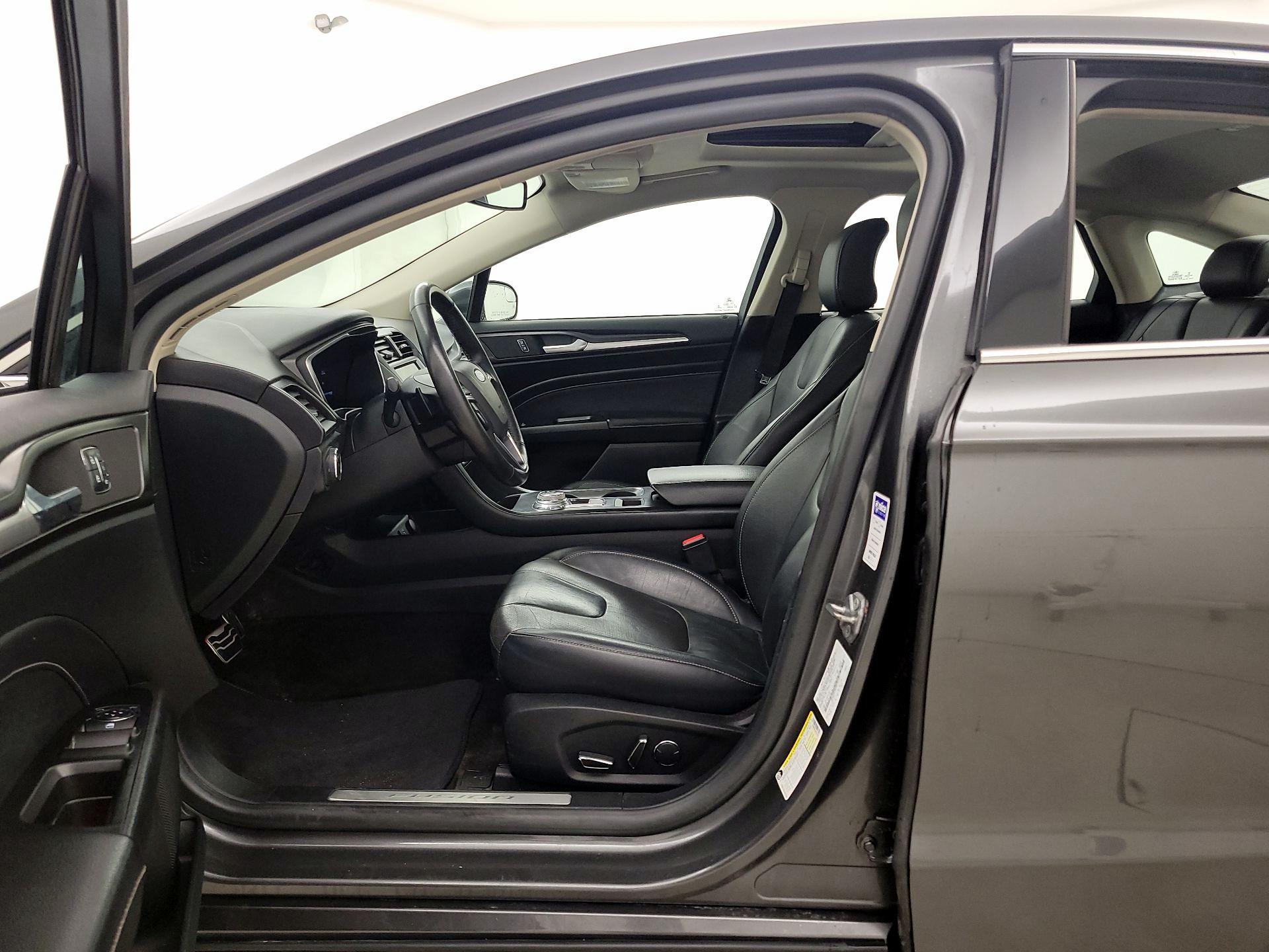 Thumbnail: 2018 Ford Fusion - 11