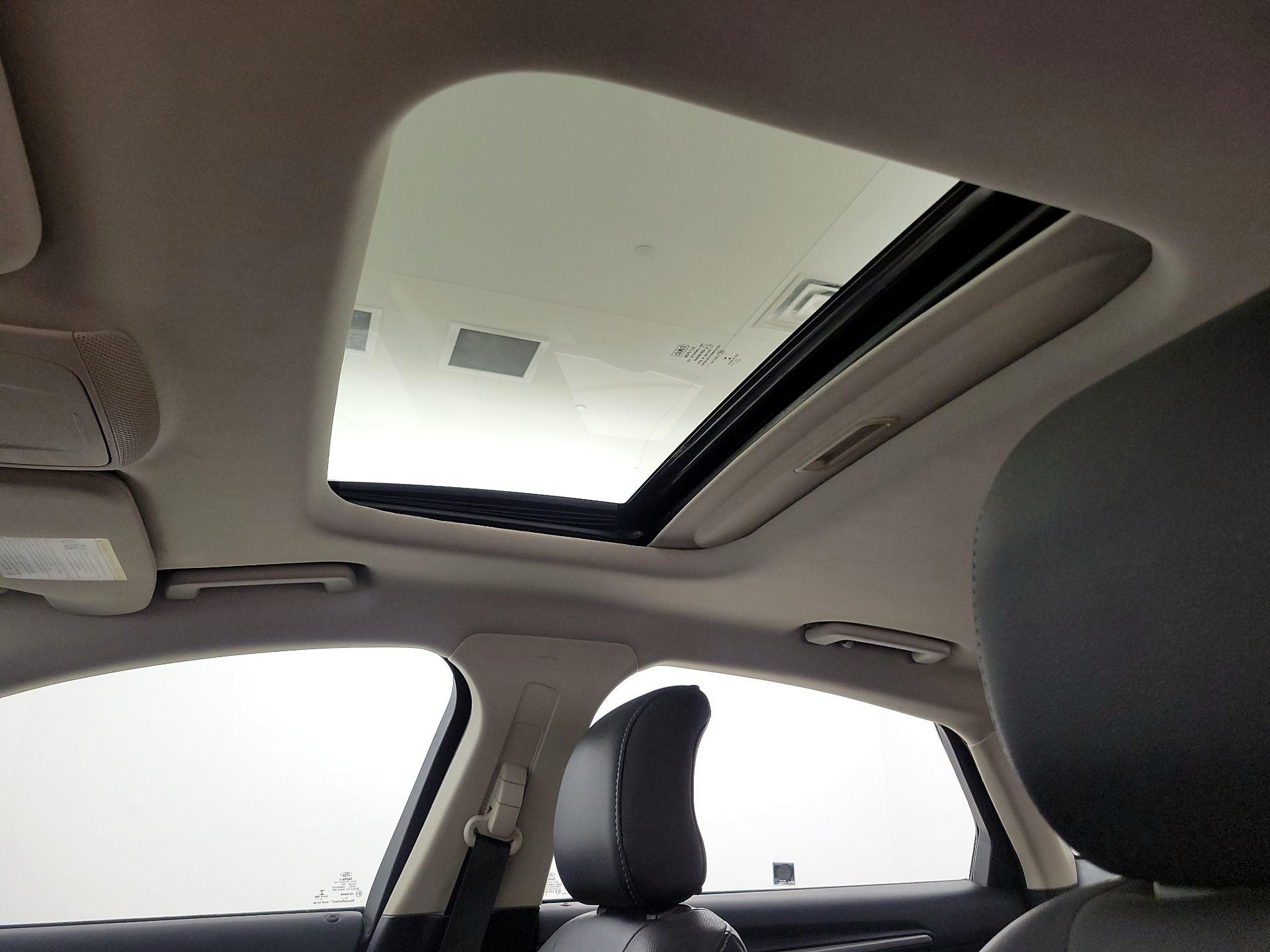 Thumbnail: 2018 Ford Fusion - 19