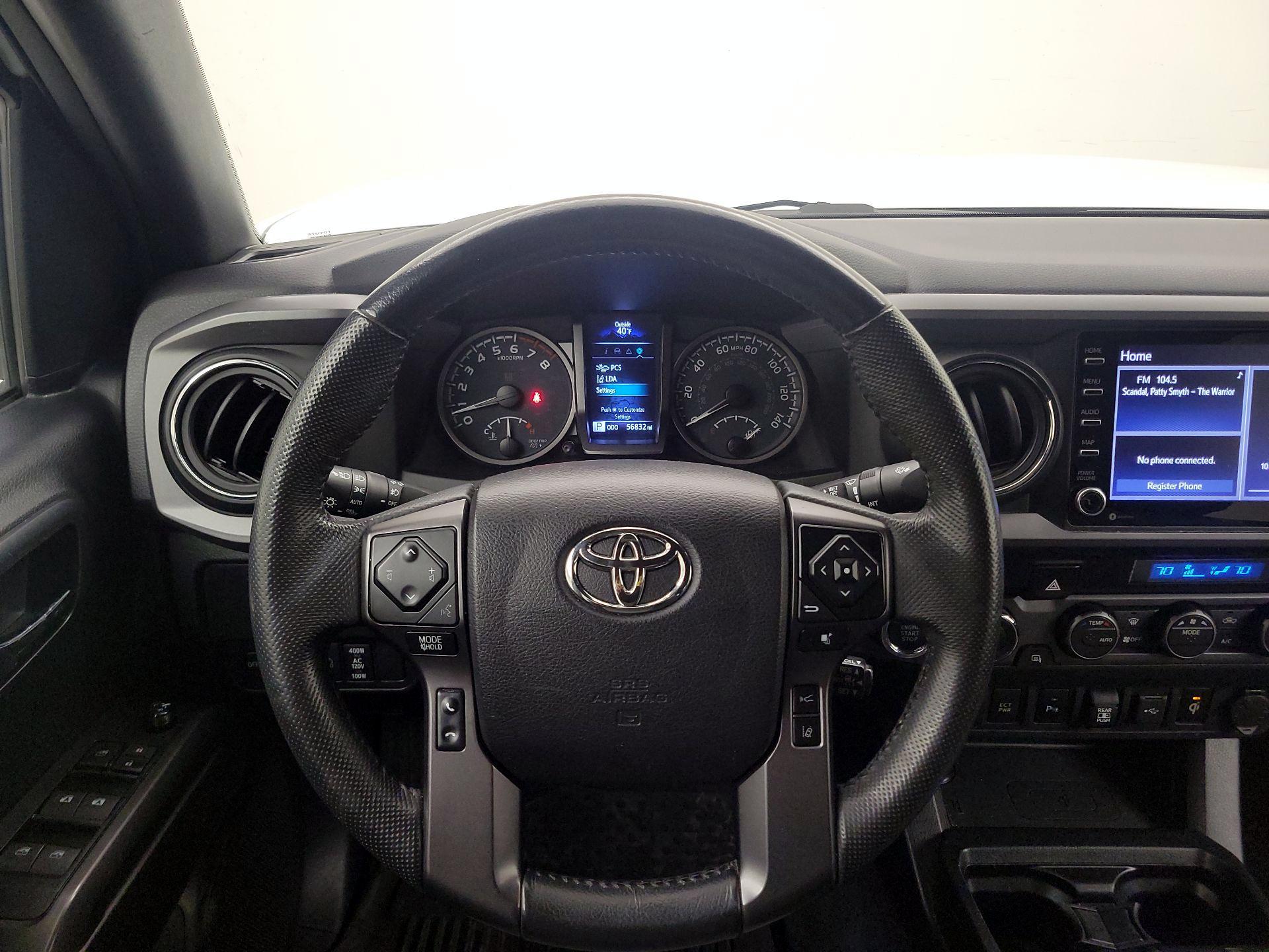 Thumbnail: 2021 Toyota Tacoma - 10