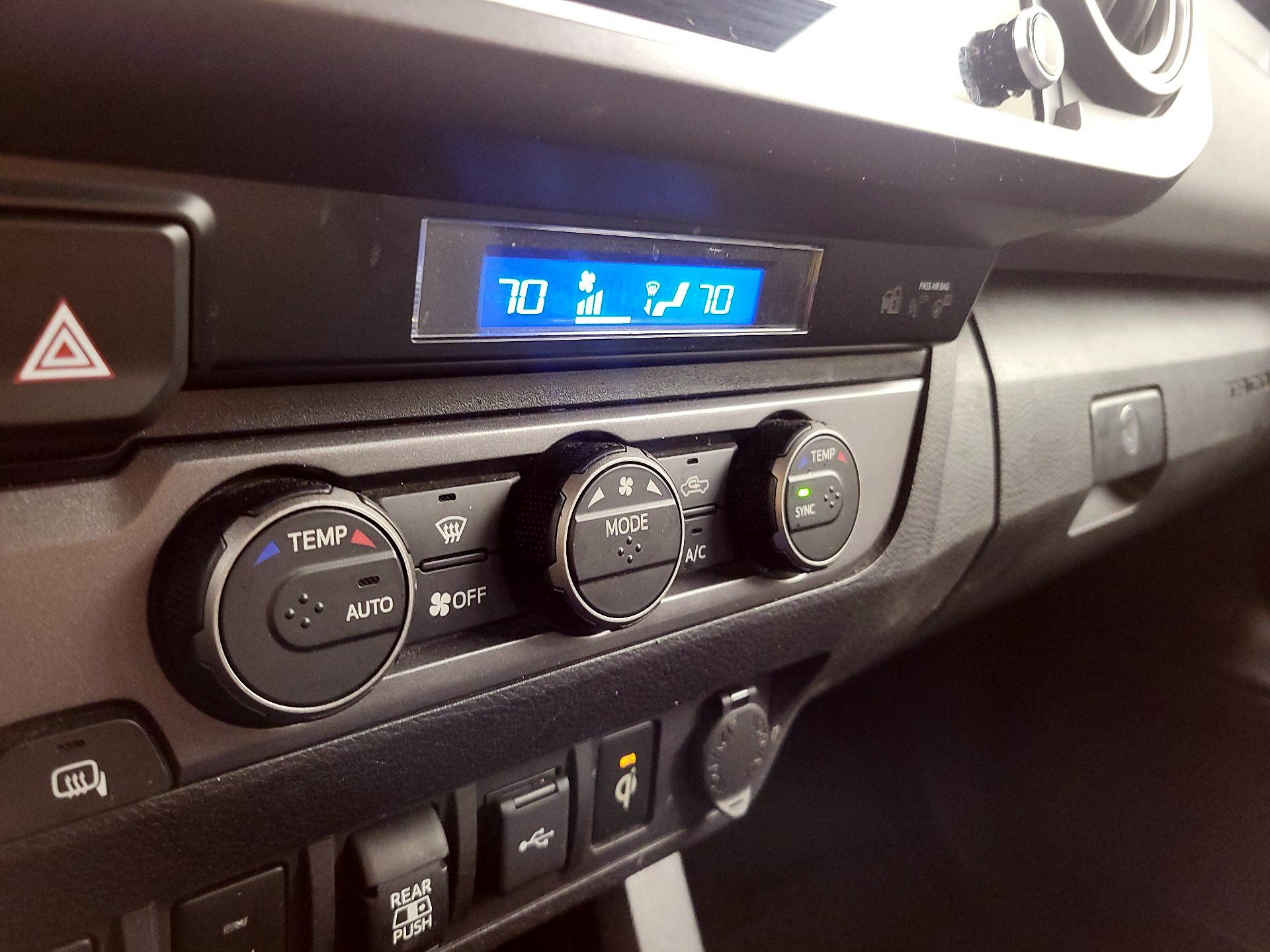 Thumbnail: 2021 Toyota Tacoma - 16