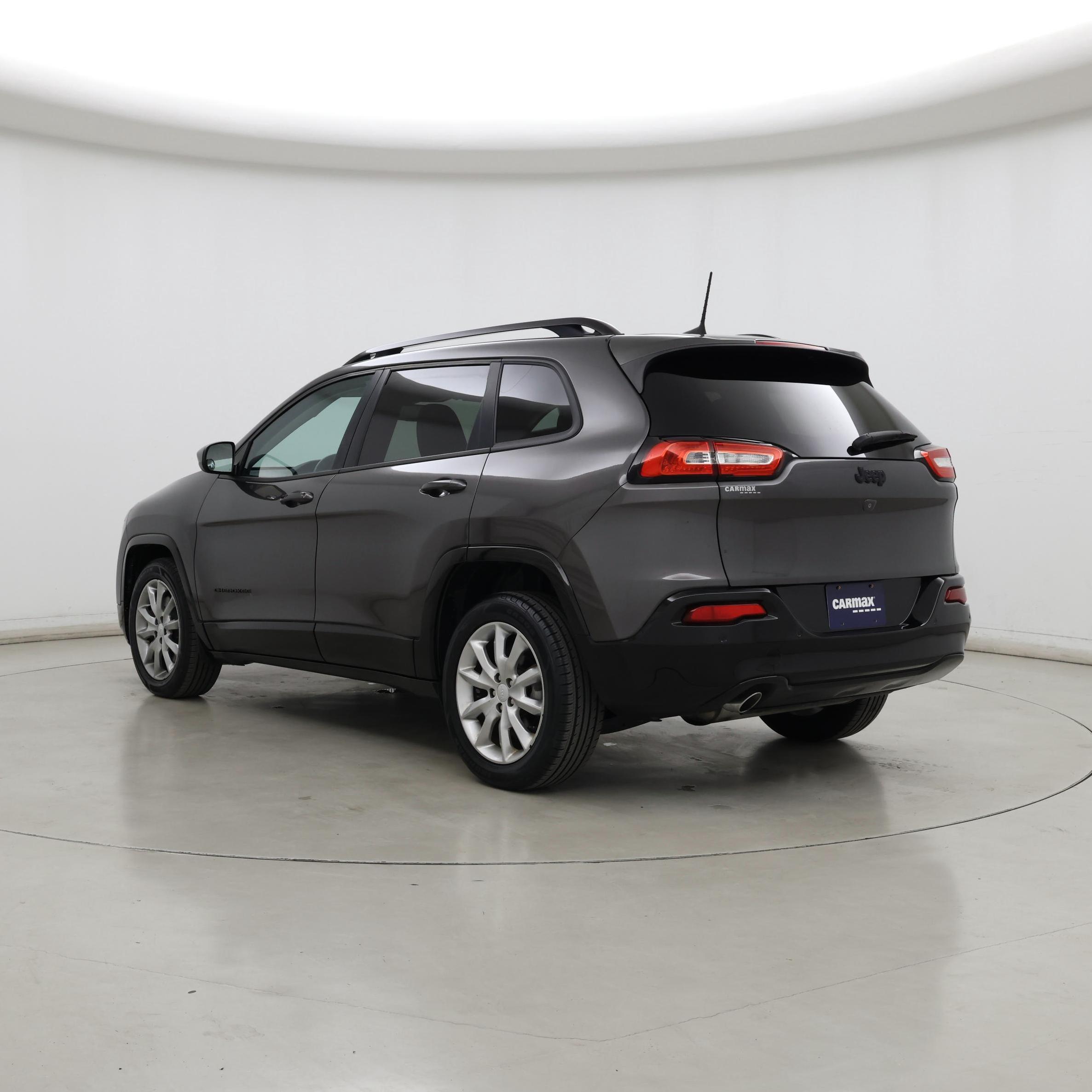 Thumbnail: 2018 Jeep Cherokee - 2