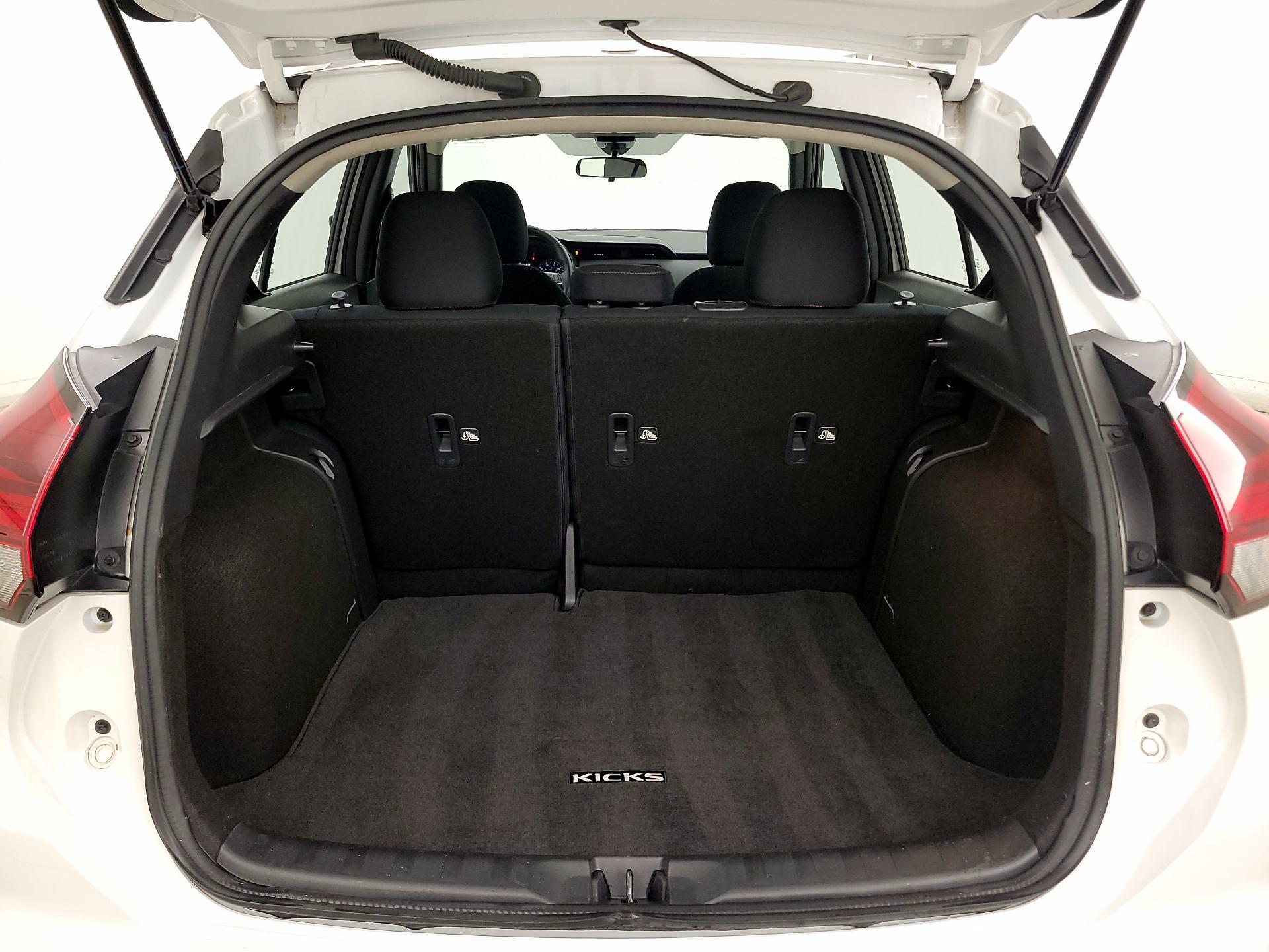 Thumbnail: 2024 Nissan Kicks - 19