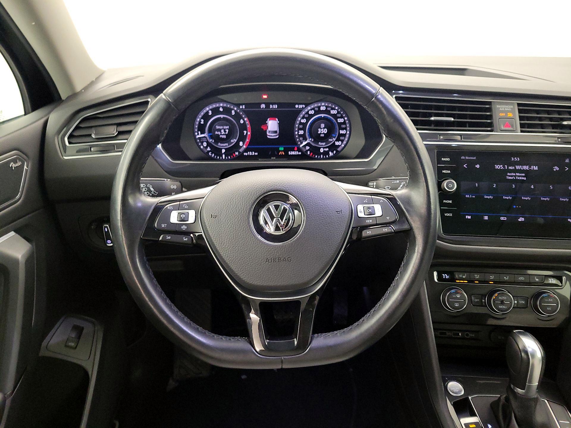 Thumbnail: 2019 Volkswagen Tiguan - 10