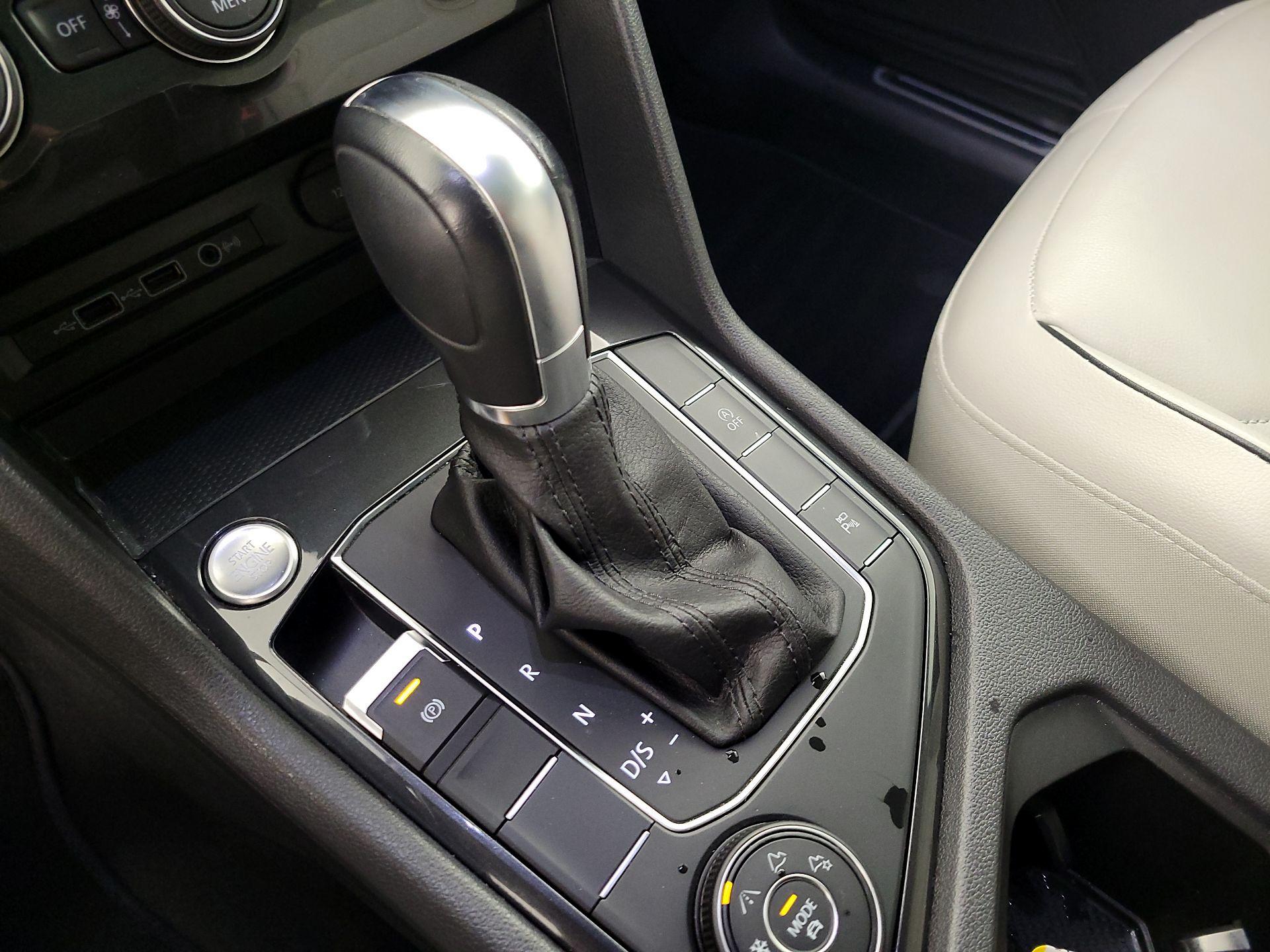 Thumbnail: 2019 Volkswagen Tiguan - 18