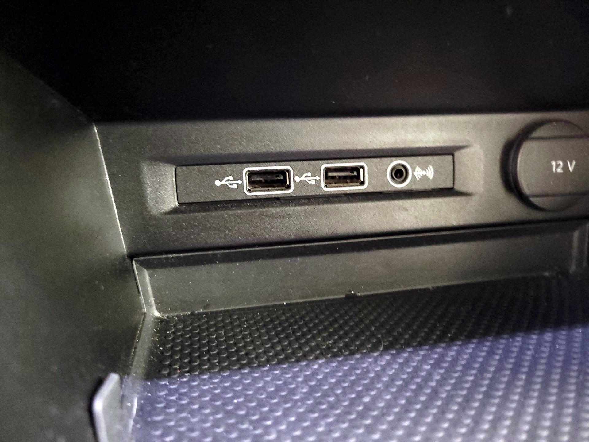 Thumbnail: 2019 Volkswagen Tiguan - 19