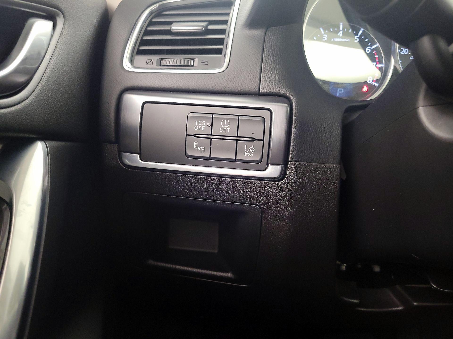 Thumbnail: 2016 Mazda CX-5 - 13