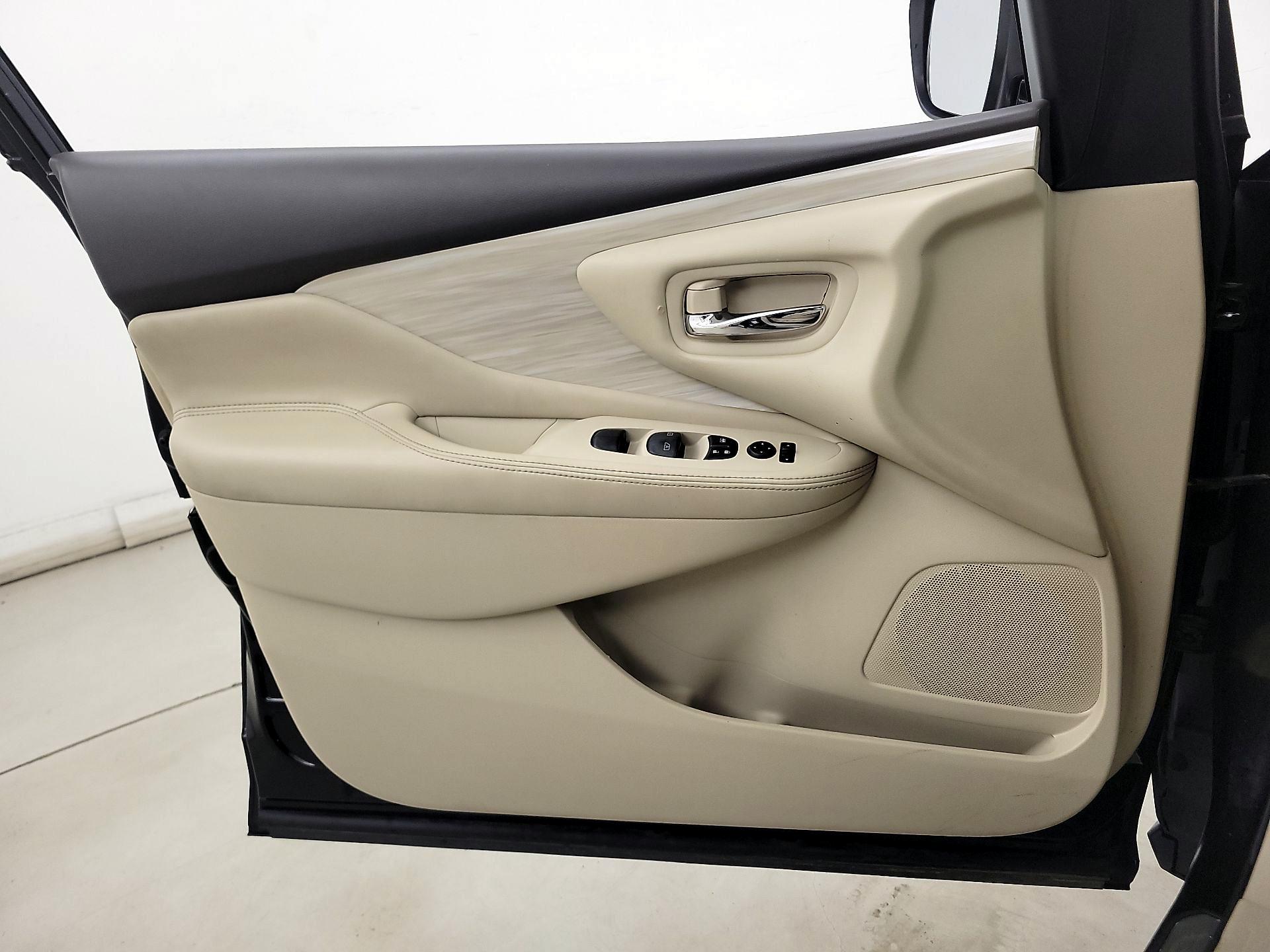 Thumbnail: 2017 Nissan Murano - 12