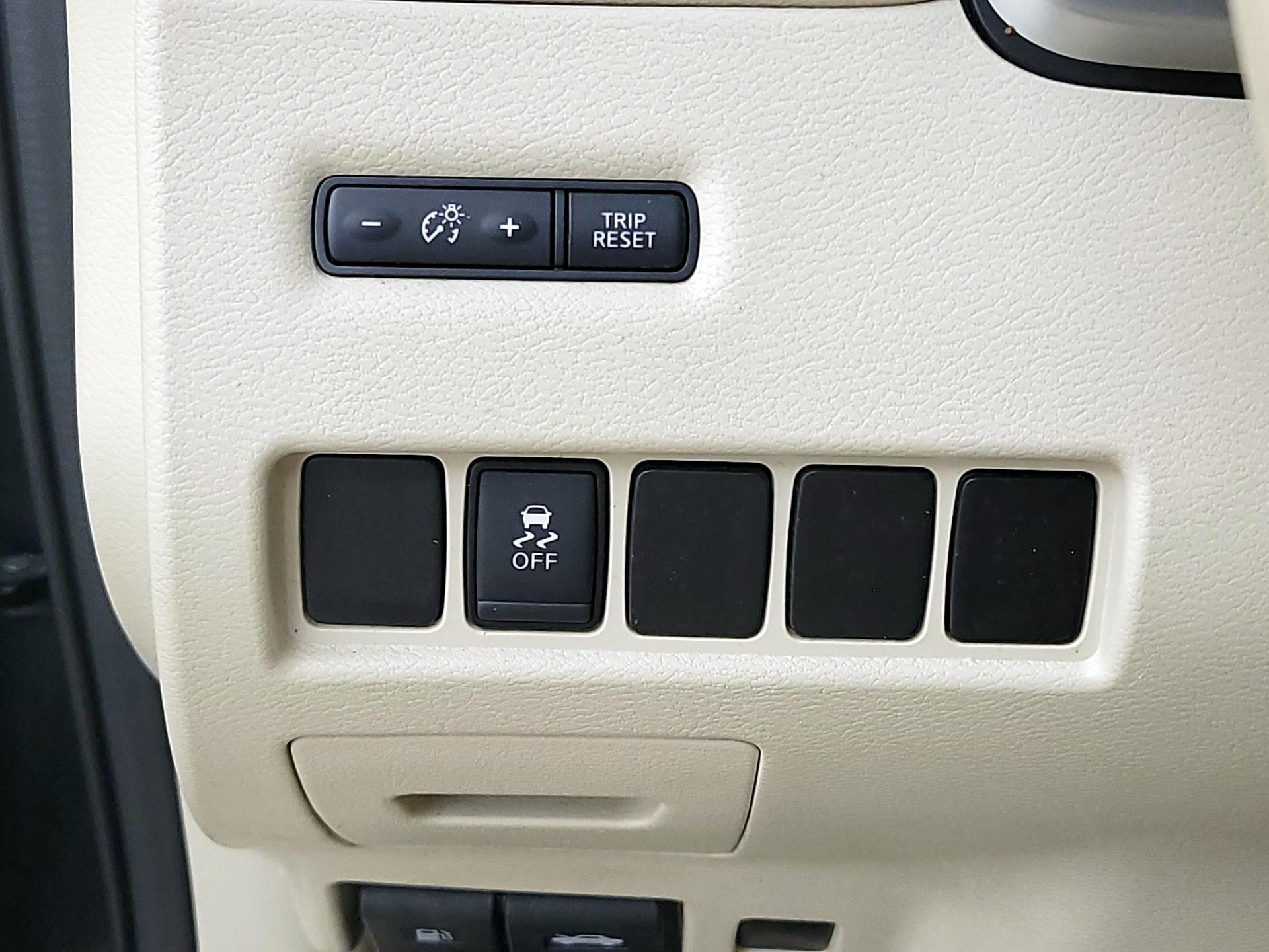 Thumbnail: 2017 Nissan Murano - 13