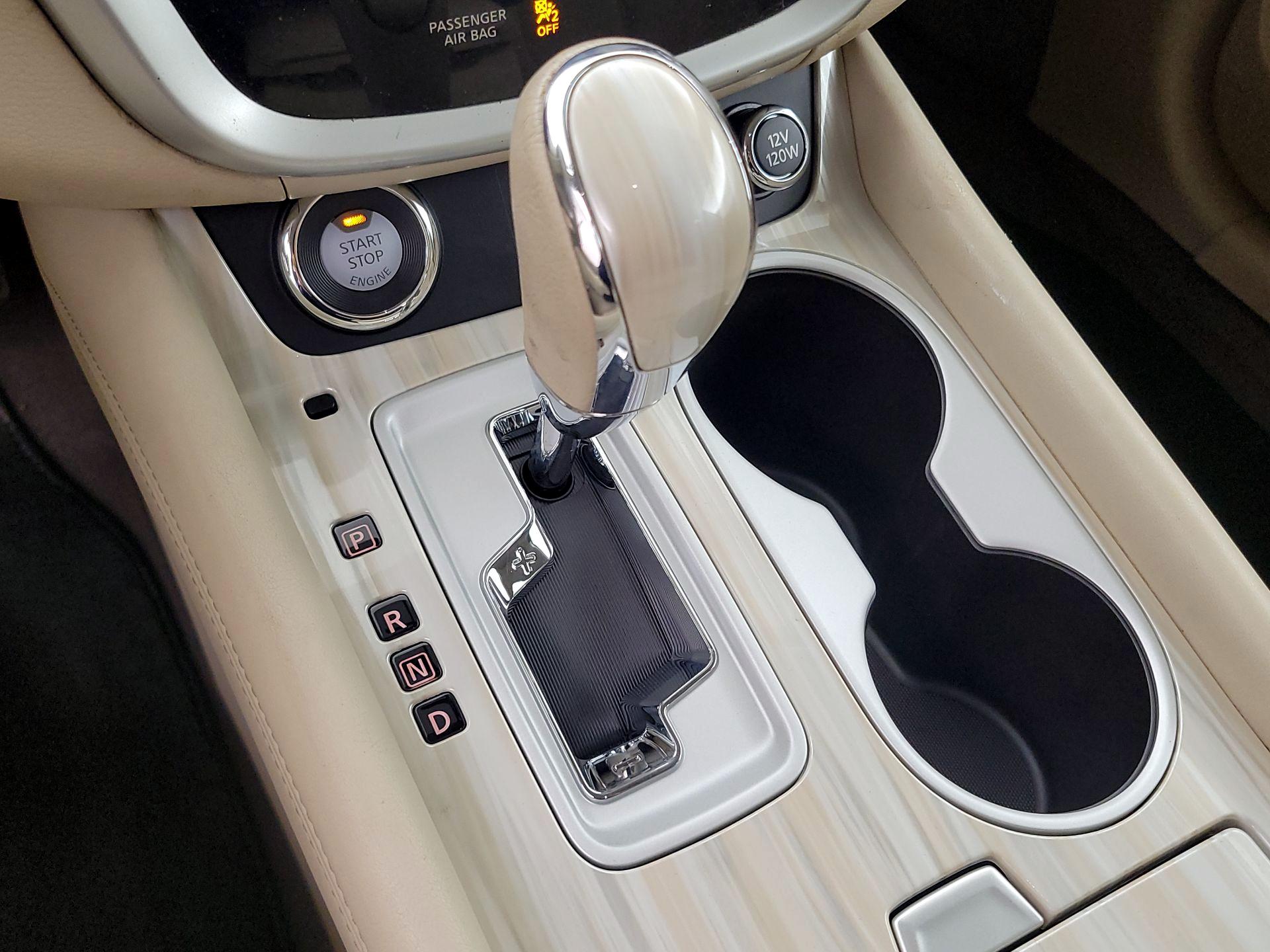 Thumbnail: 2017 Nissan Murano - 17