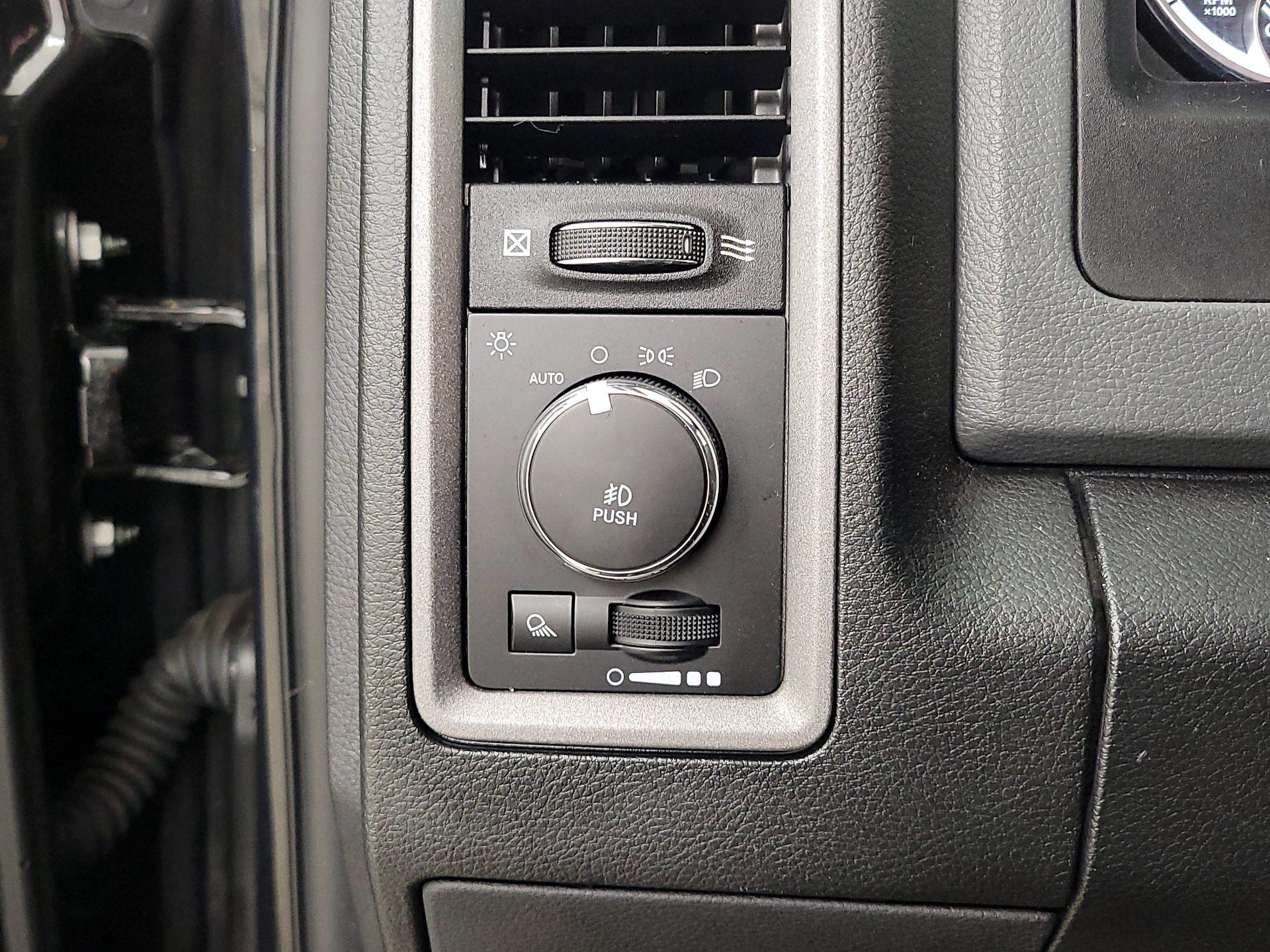 Thumbnail: 2017 RAM 1500 - 13