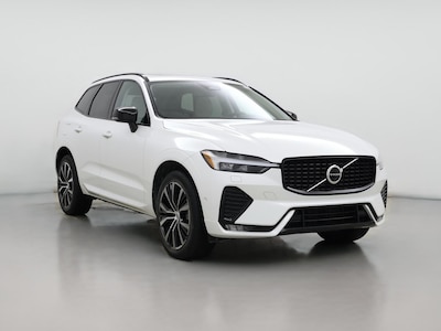 2024 Volvo XC60 B5 Plus Dark Theme