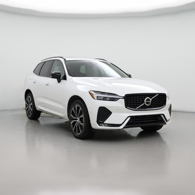 2024 Volvo XC60 B5 Plus Dark Theme
