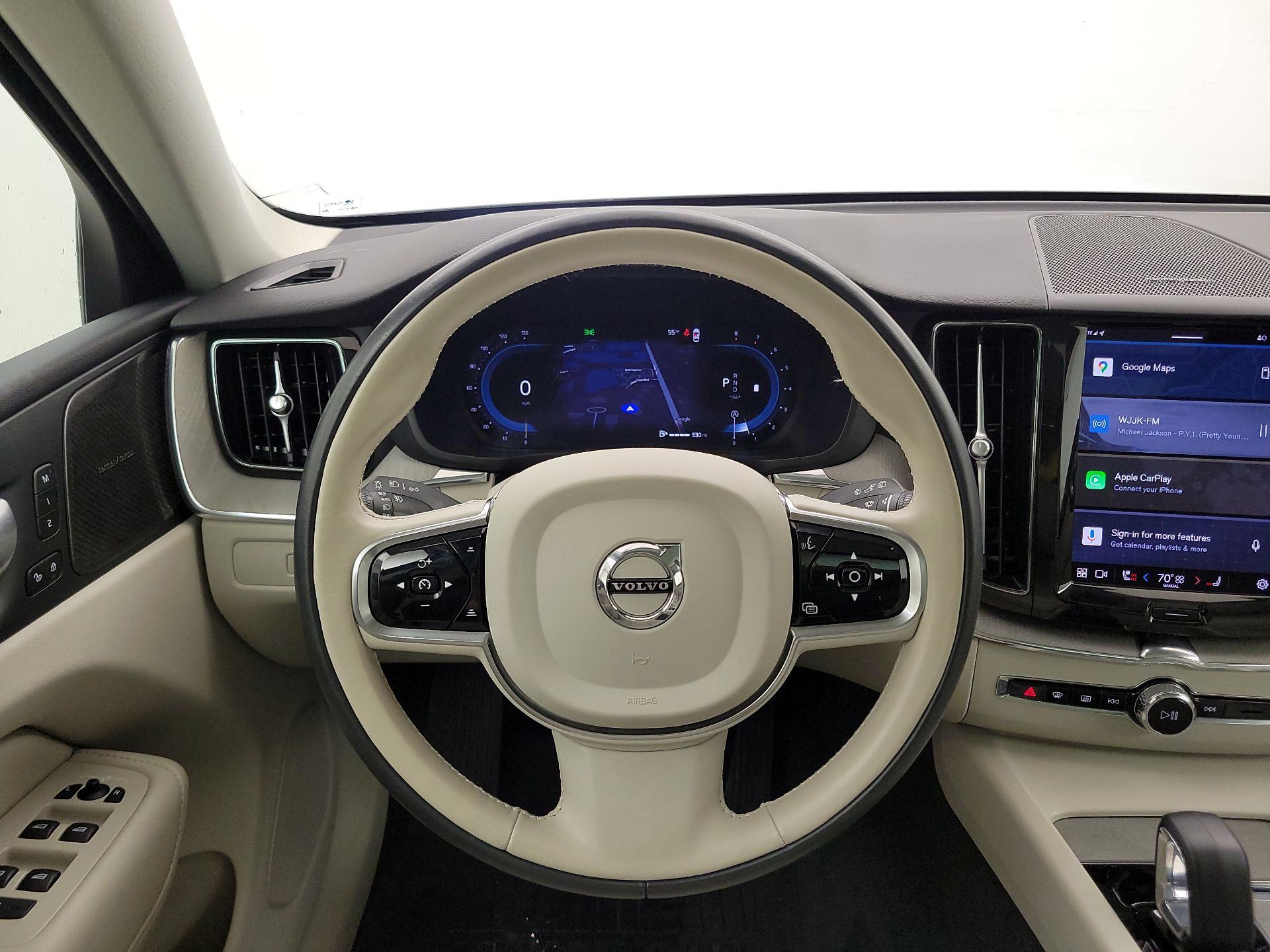 Thumbnail: 2024 Volvo XC60 - 10