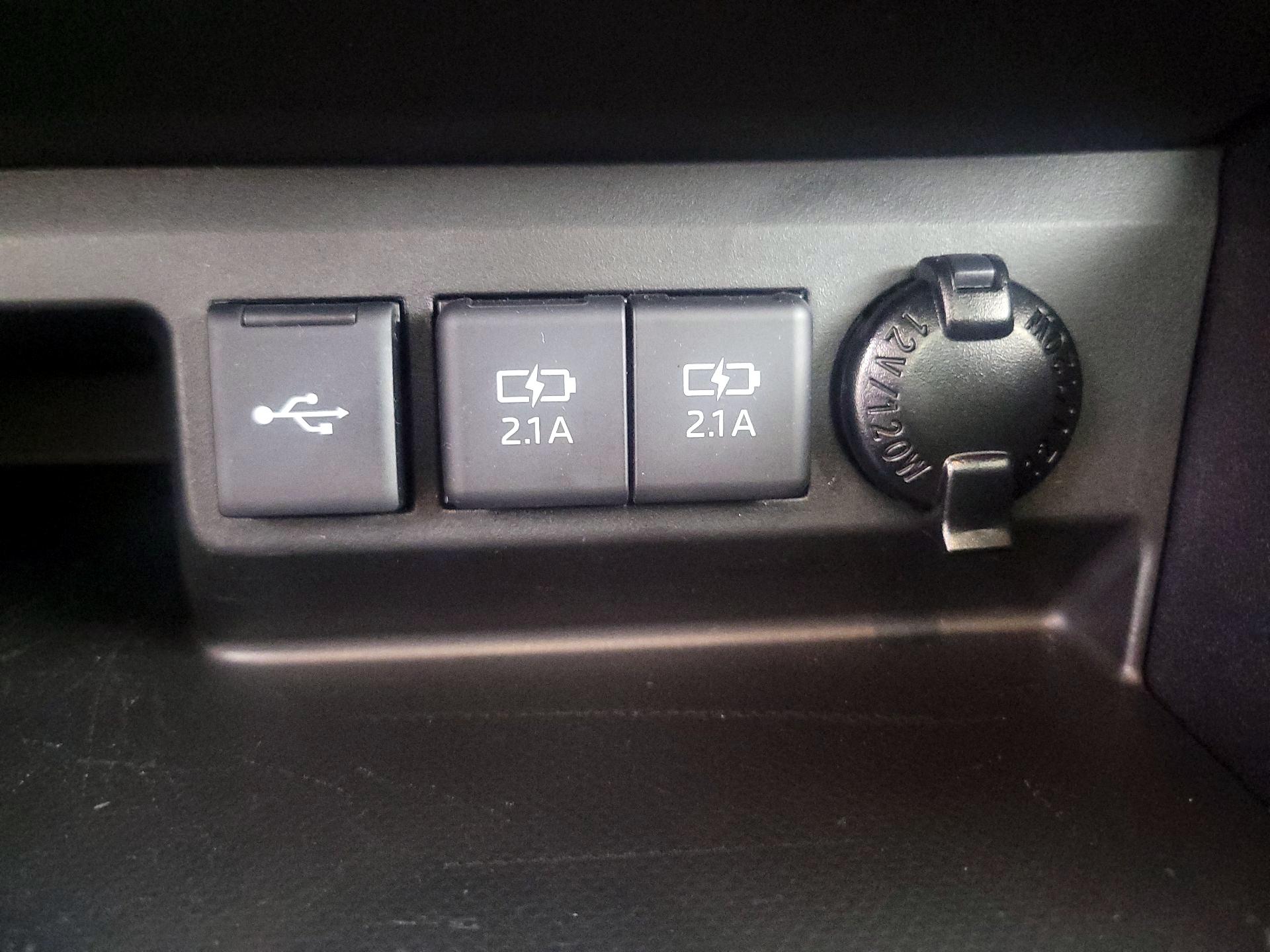 Thumbnail: 2020 Toyota Highlander - 19