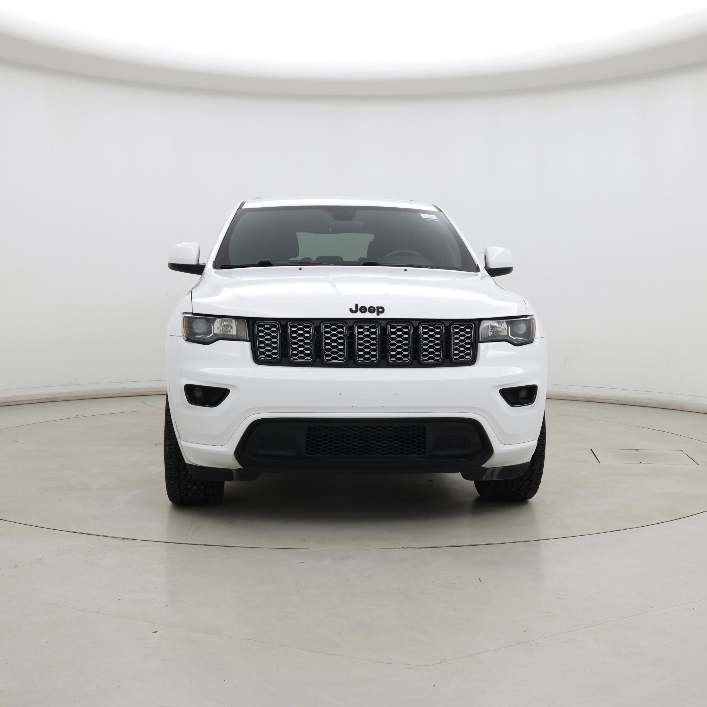 Thumbnail: 2018 Jeep Grand Cherokee - 5