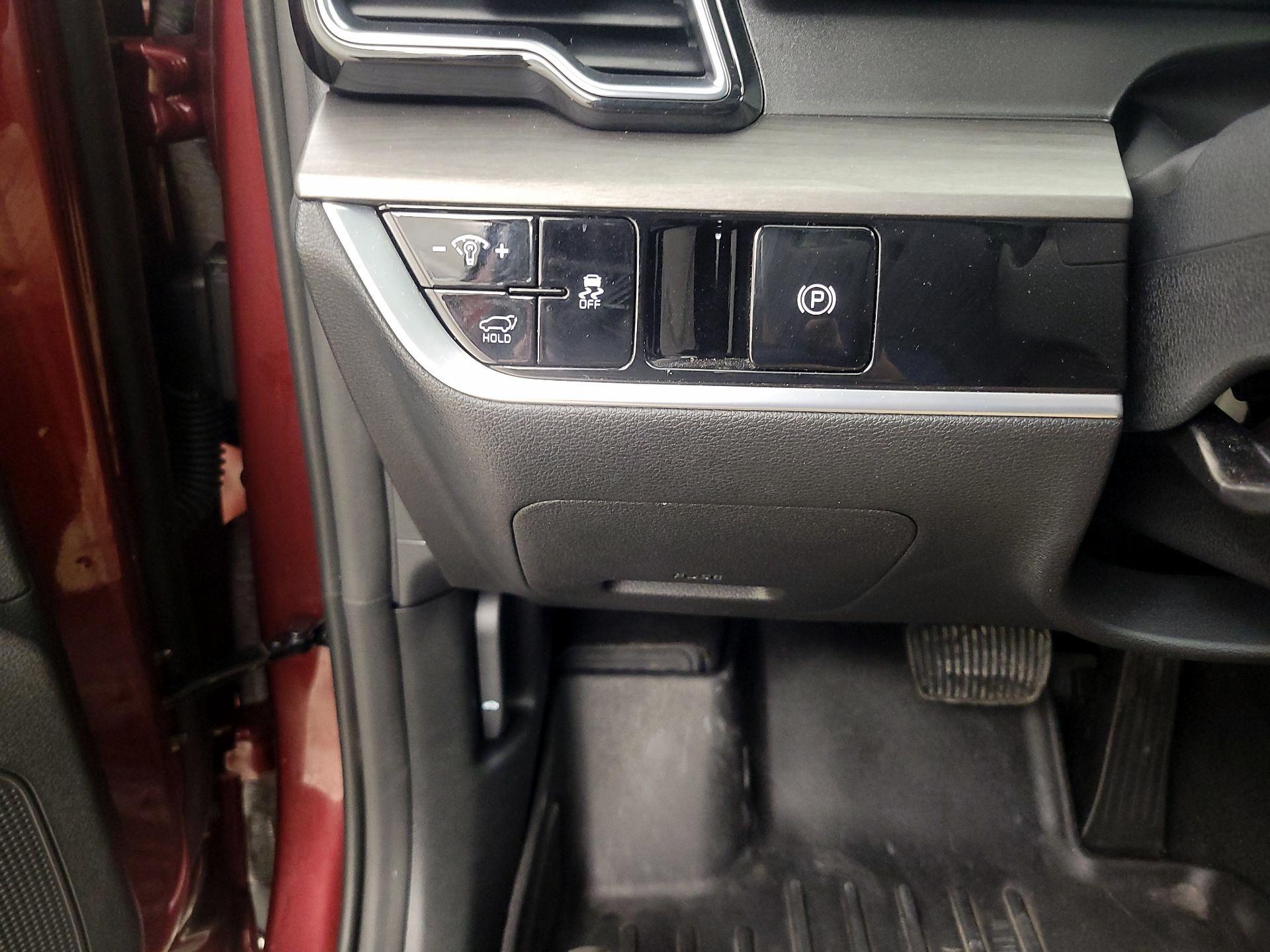 Thumbnail: 2024 Kia Sportage - 13