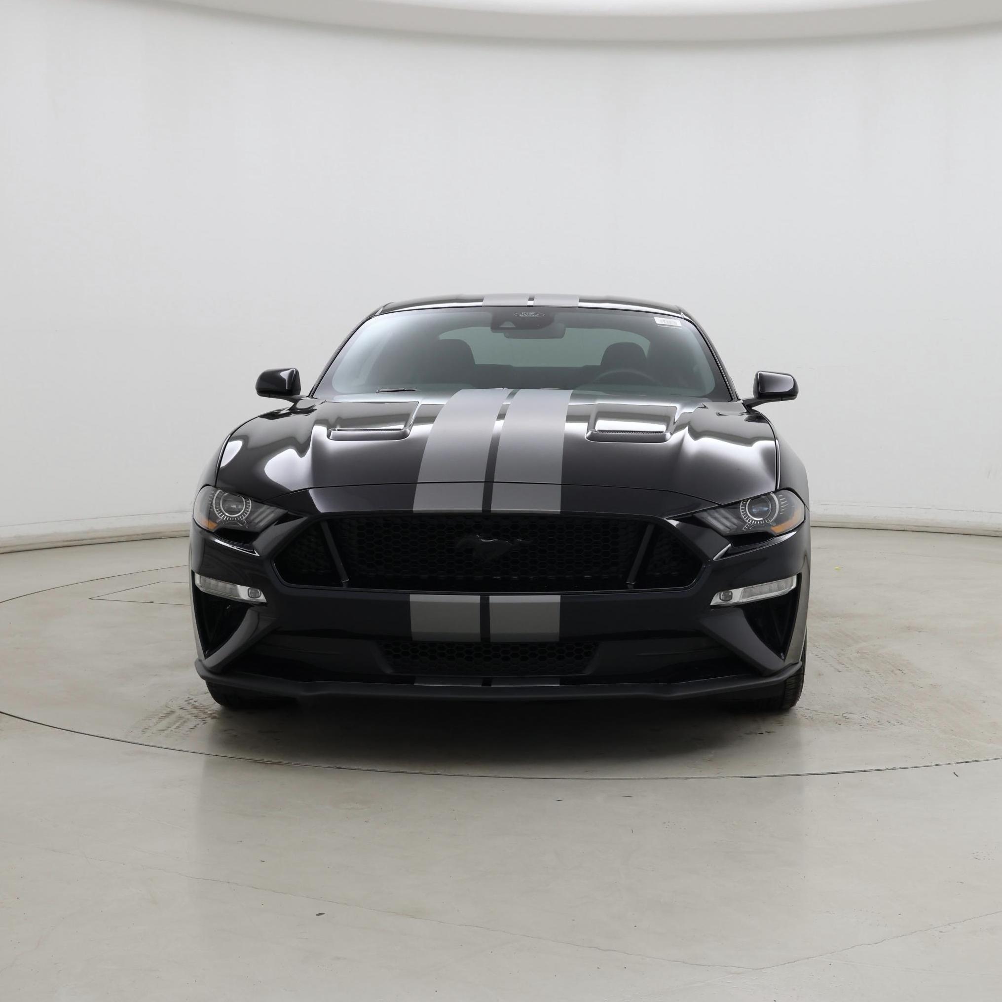 Thumbnail: 2021 Ford Mustang - 5