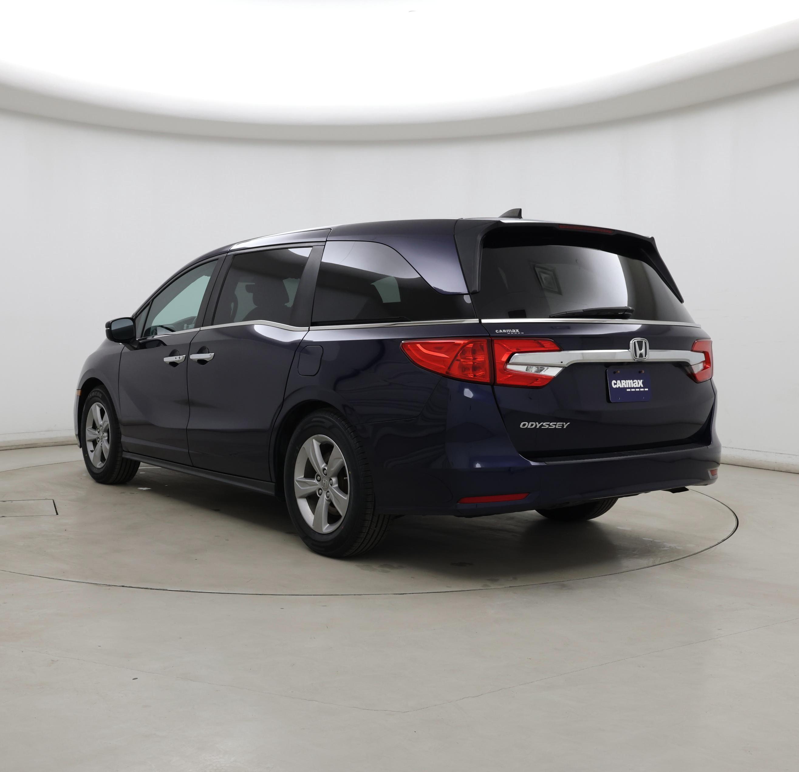 Thumbnail: 2019 Honda Odyssey - 2