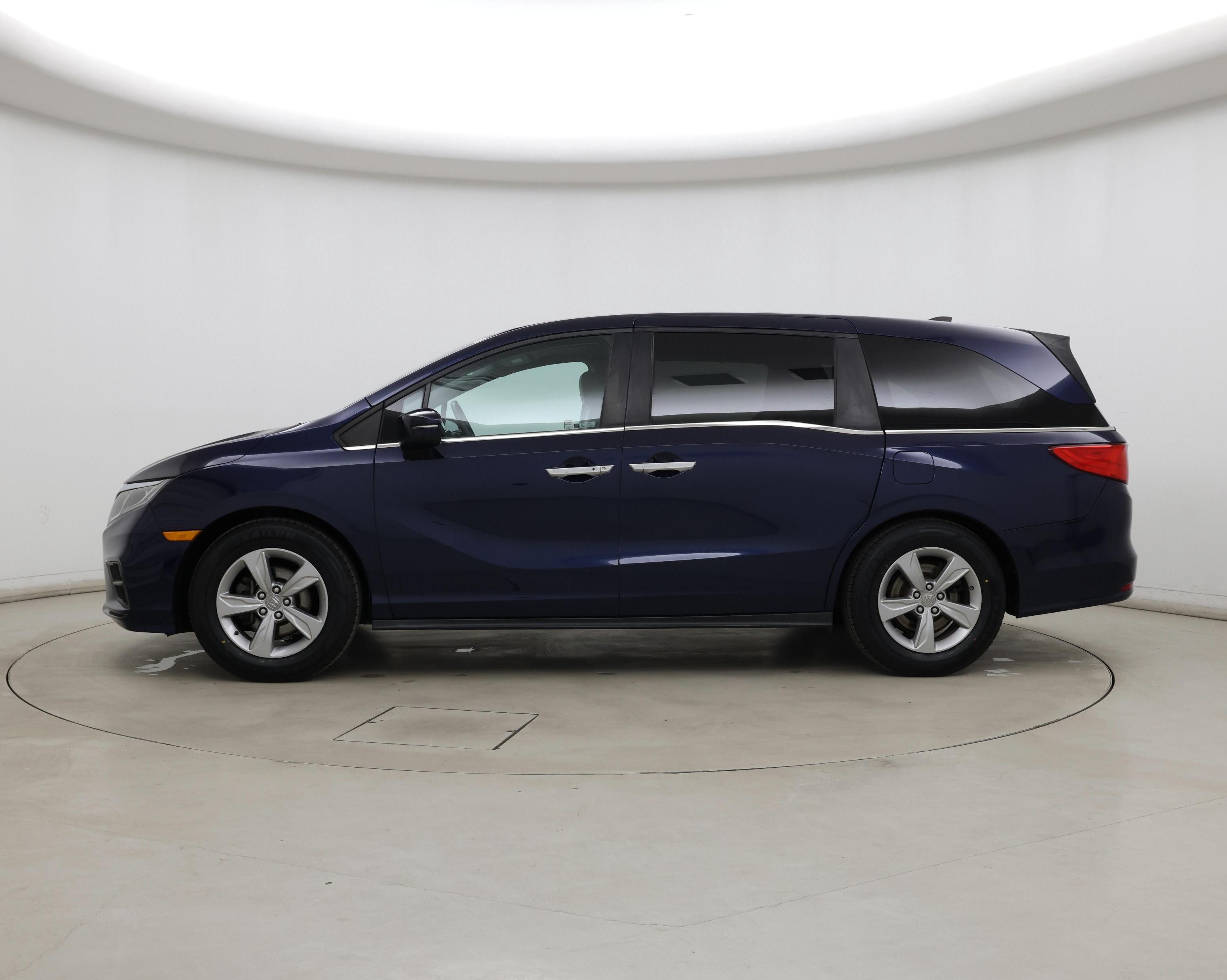 Thumbnail: 2019 Honda Odyssey - 3