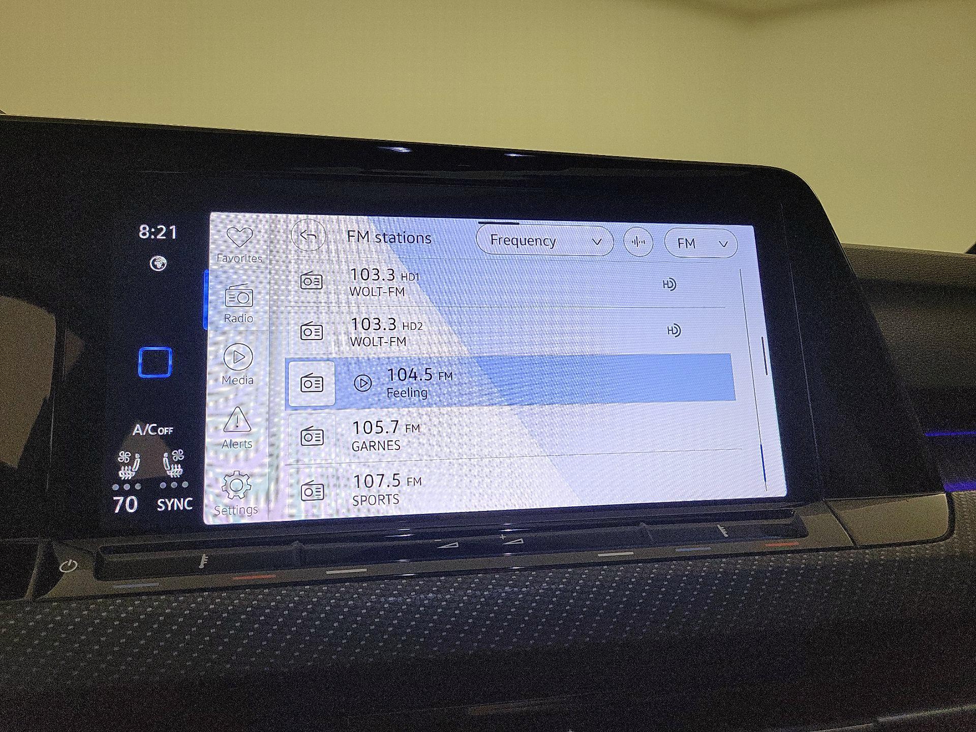 Thumbnail: 2024 Volkswagen Golf - 16