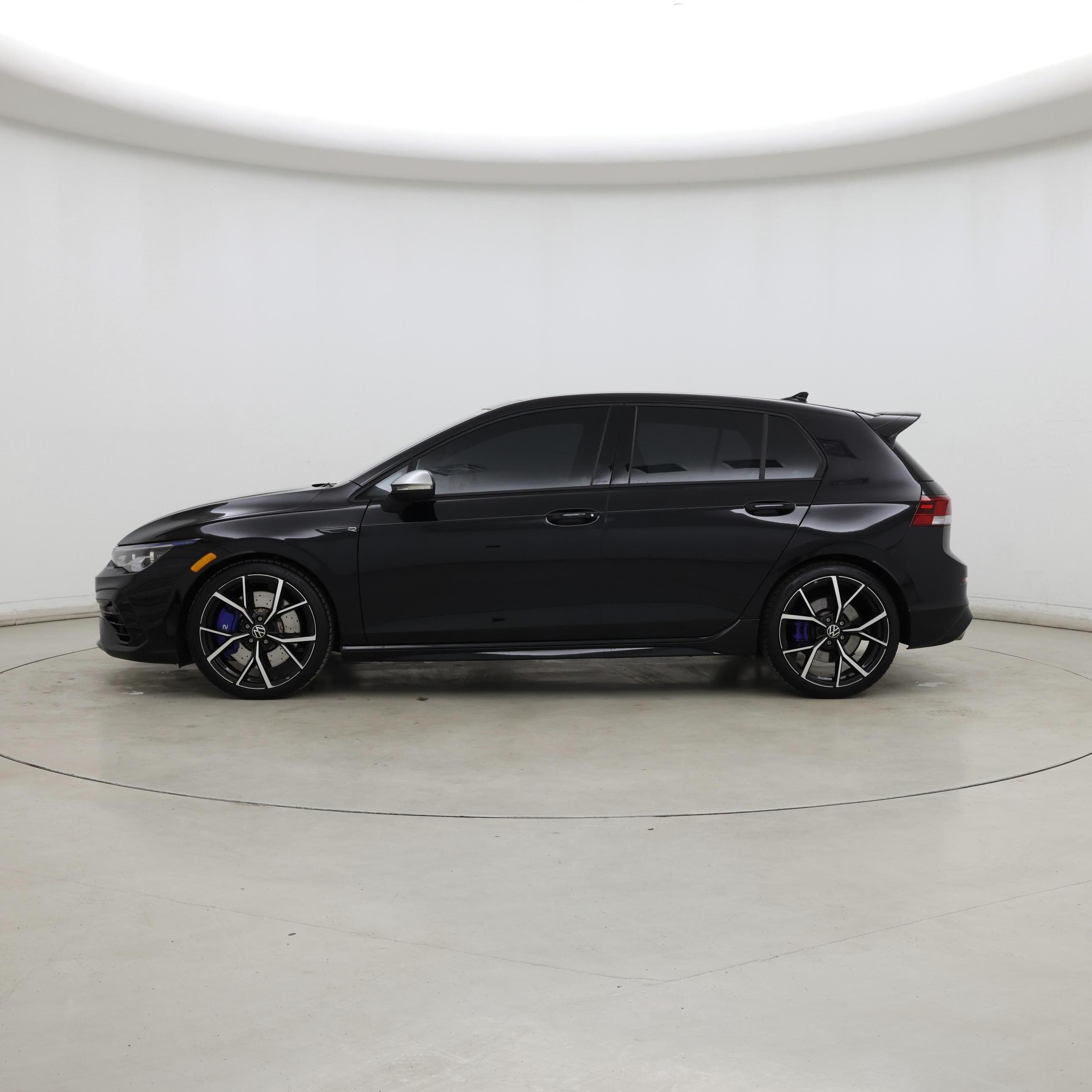 Thumbnail: 2024 Volkswagen Golf - 3