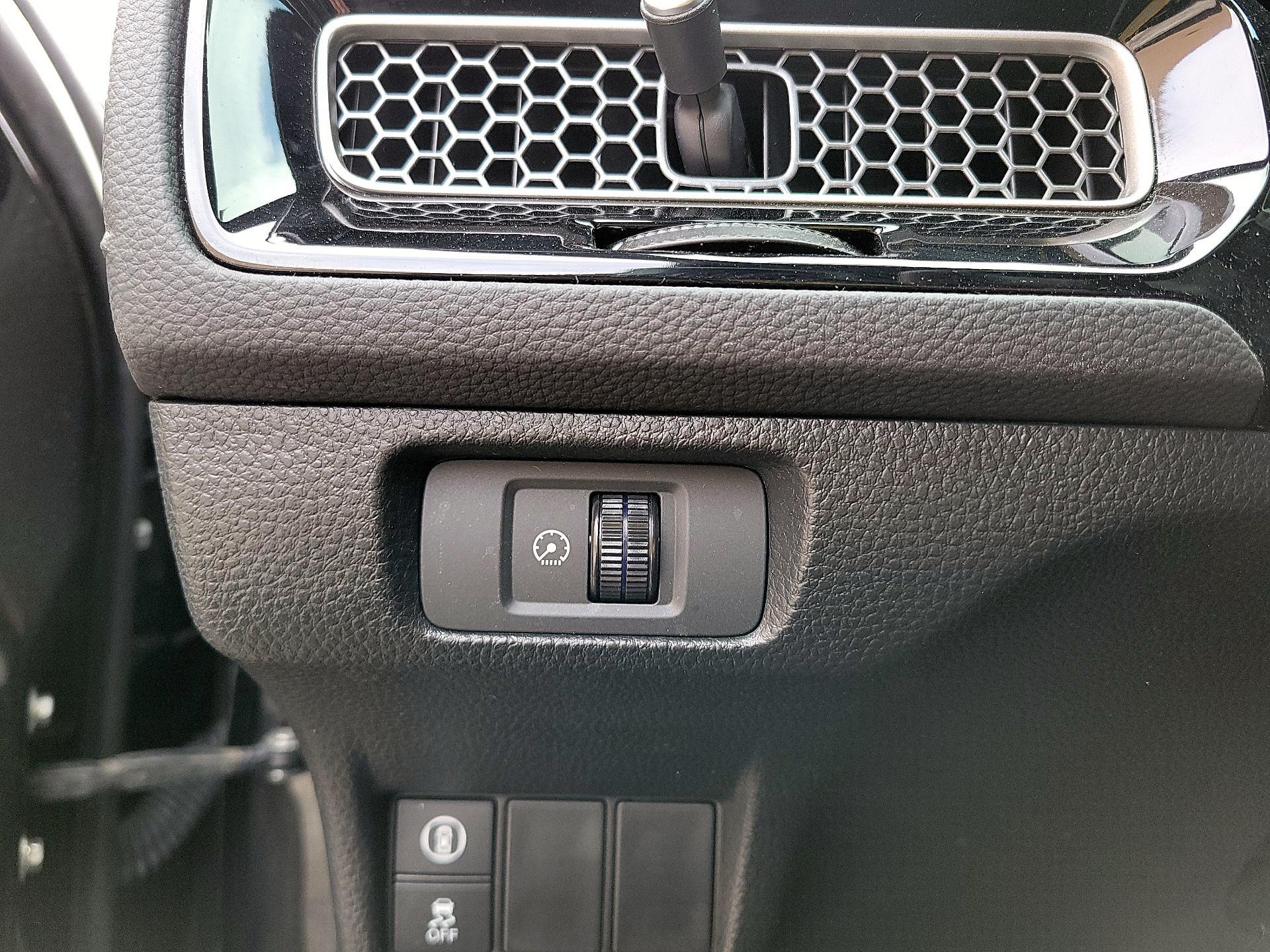 Thumbnail: 2022 Honda Civic - 11