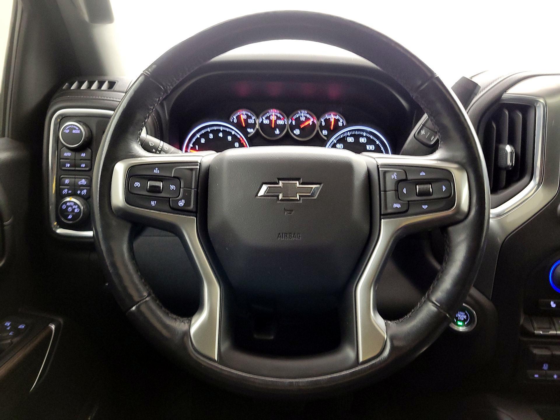 Thumbnail: 2020 Chevrolet Silverado 1500 - 10